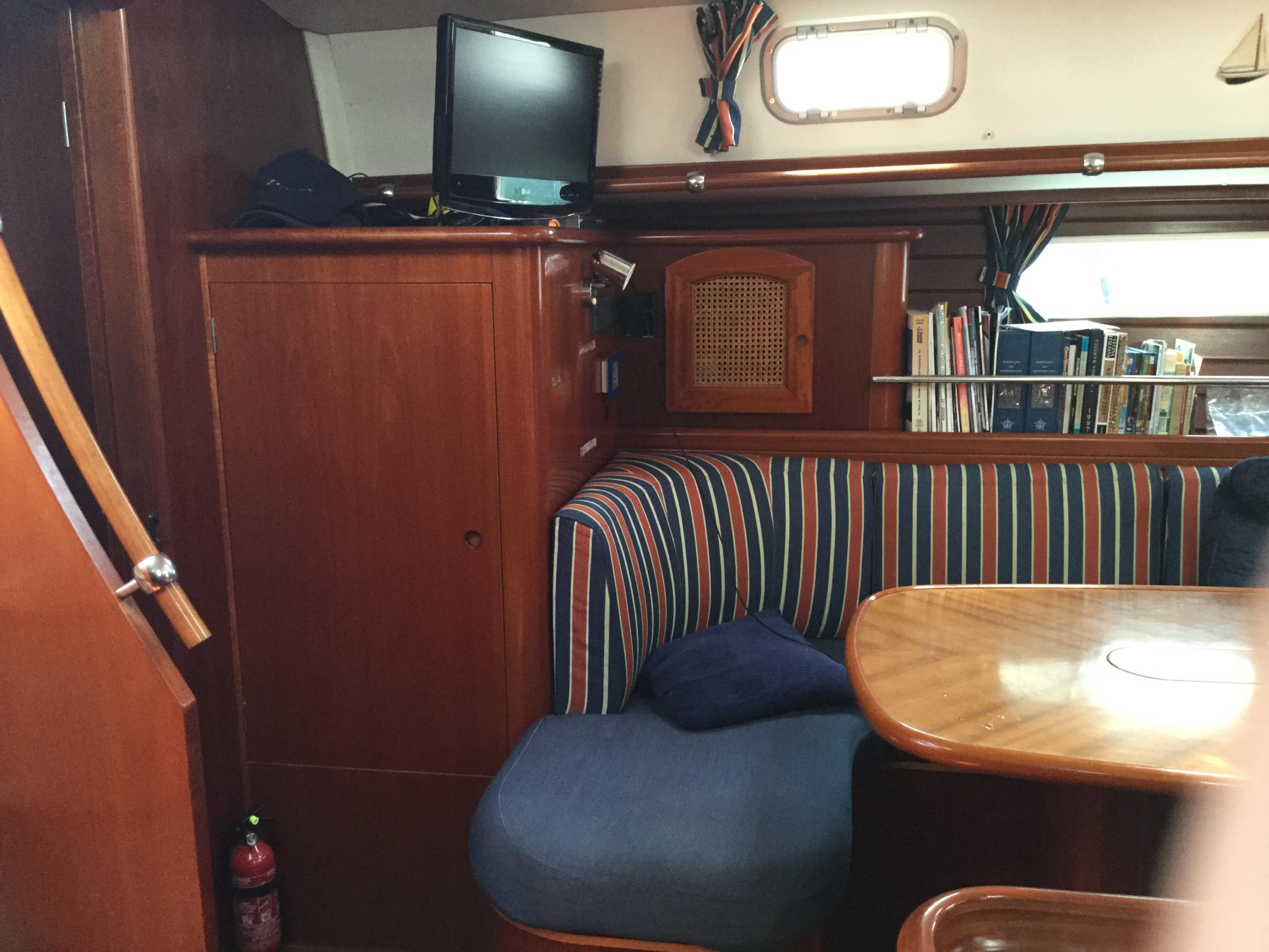 Beneteau 50 — photo 10