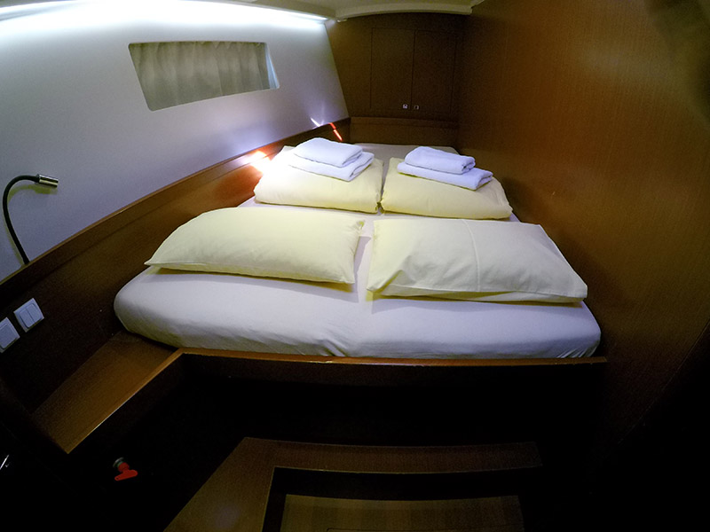 Oceanis 45 — photo 10