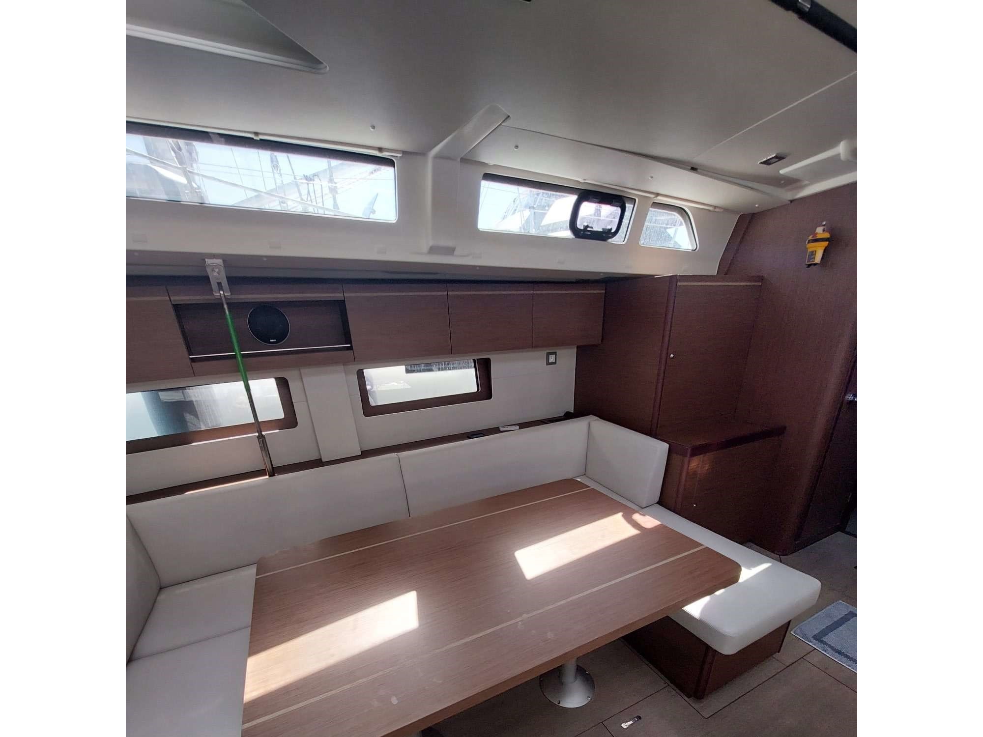 Oceanis 51.1/ 3 cabins - owner's version — photo 5