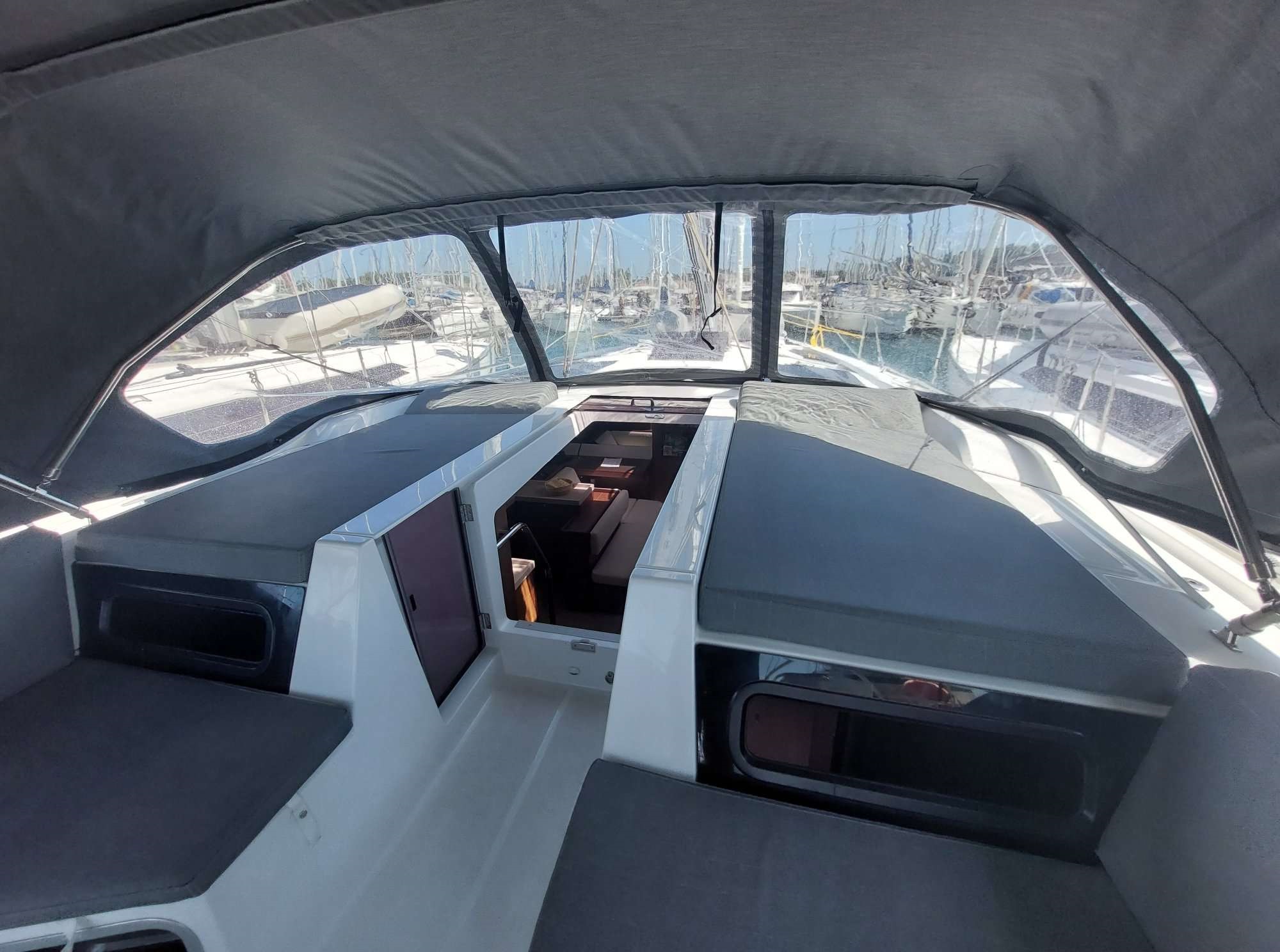 Oceanis 51.1/ 3 cabins - owner's version — photo 8