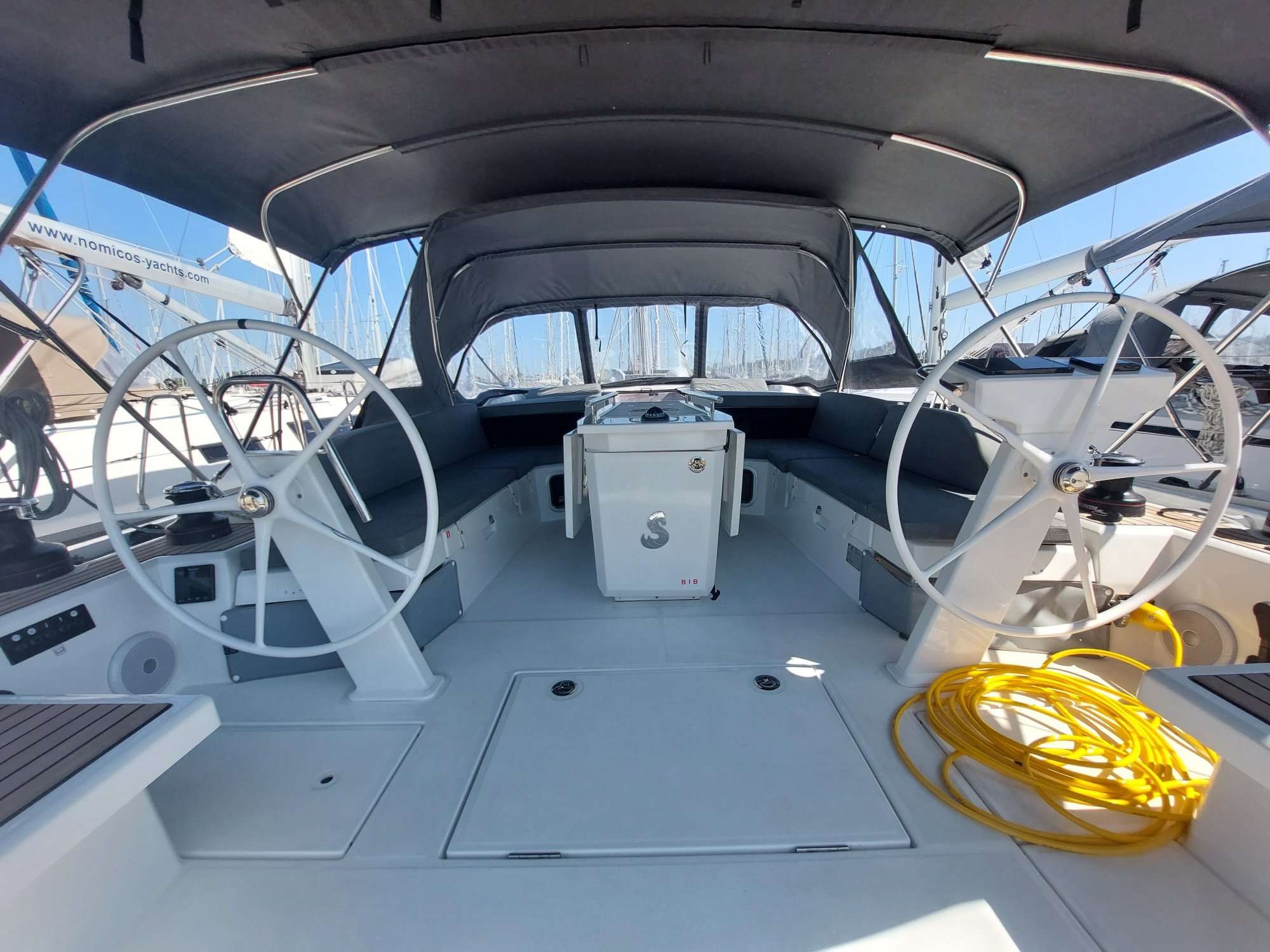 Oceanis 51.1/ 3 cabins - owner's version — photo 2