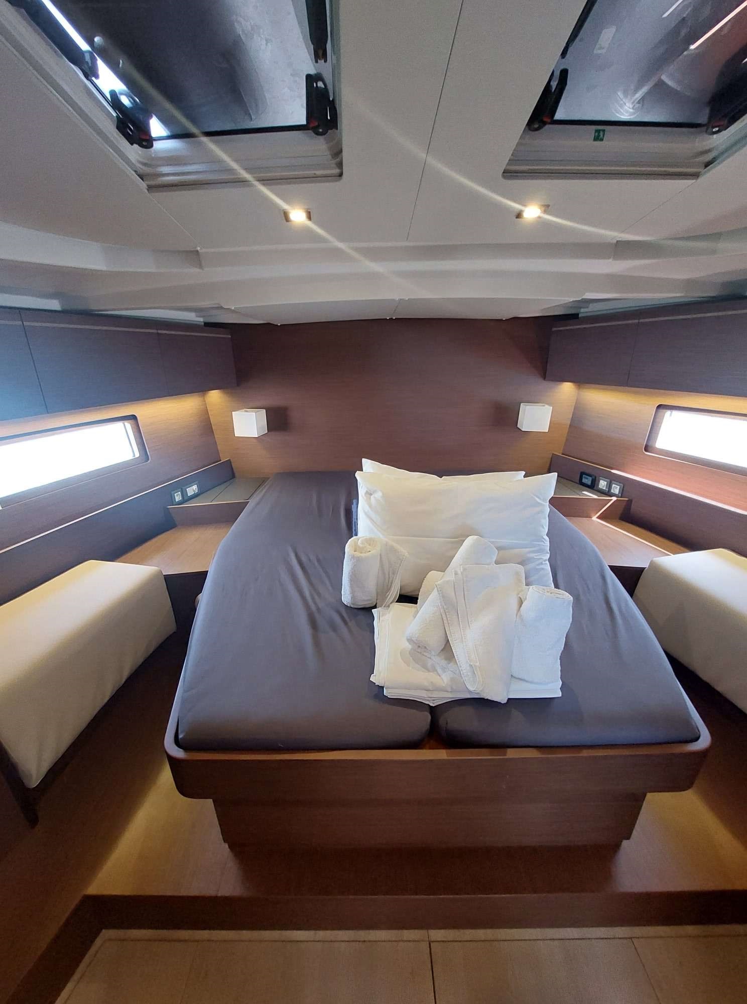 Oceanis 51.1/ 3 cabins - owner's version — photo 15