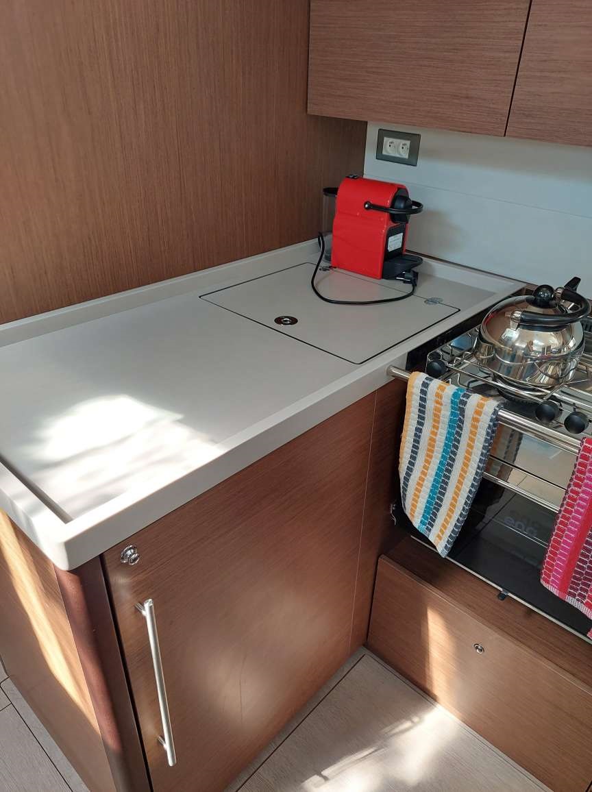 Oceanis 51.1/ 3 cabins - owner's version — photo 17