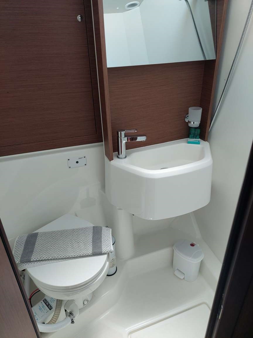 Oceanis 51.1 - 6 Cabins — photo 17