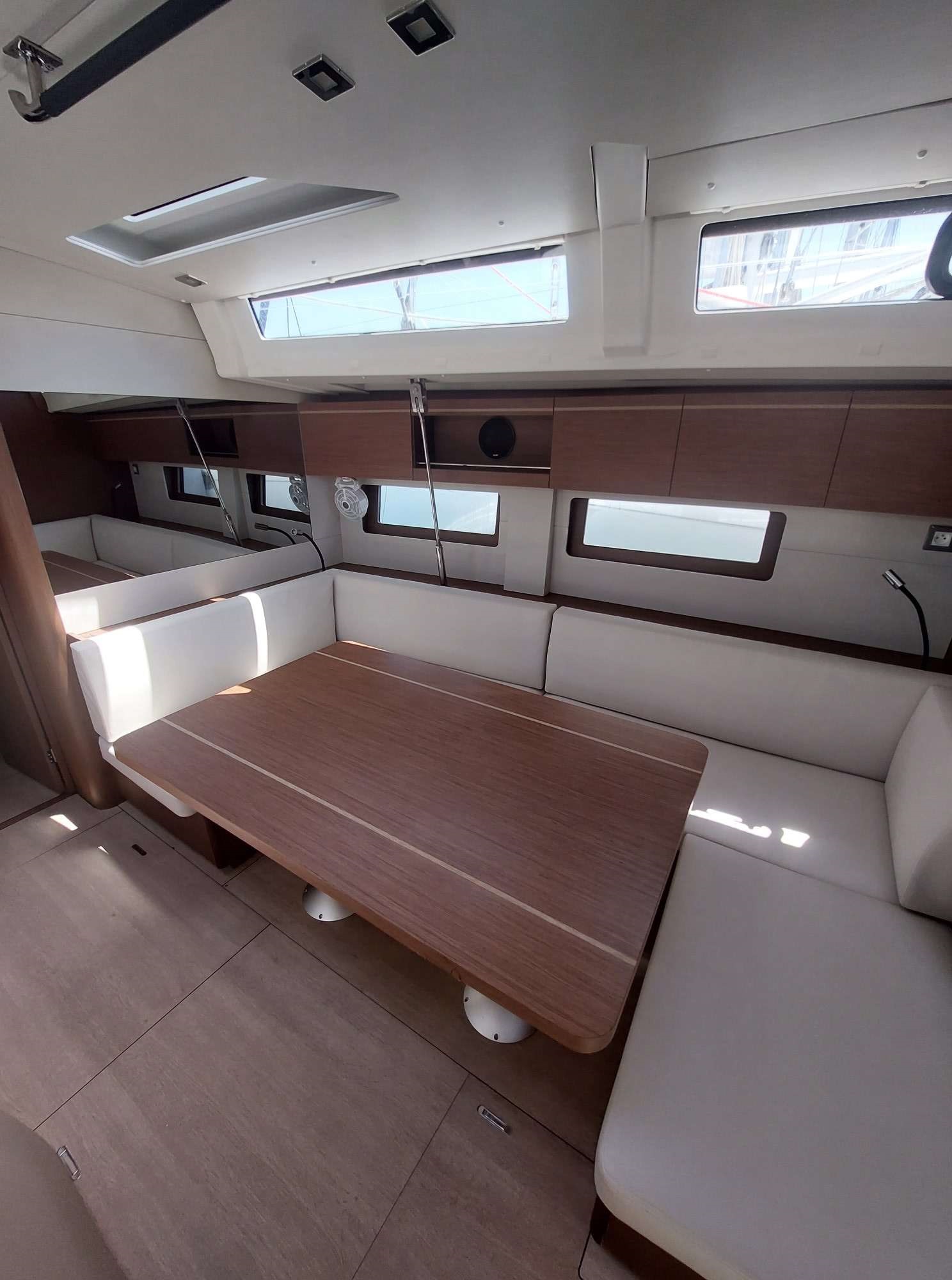 Oceanis 51.1 - 6 Cabins — photo 2