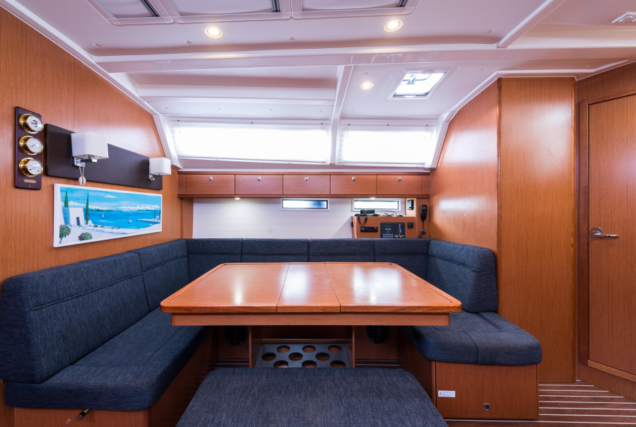 Bavaria Cruiser 46 — photo 22