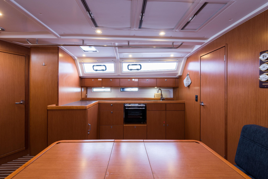 Bavaria Cruiser 46 — photo 20
