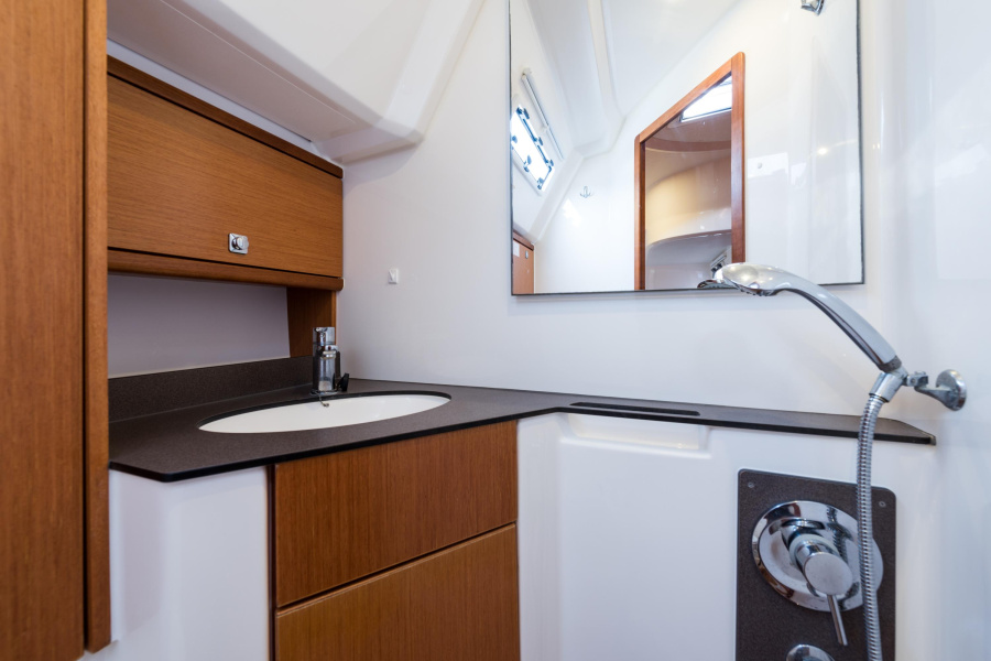 Bavaria Cruiser 46 — photo 9