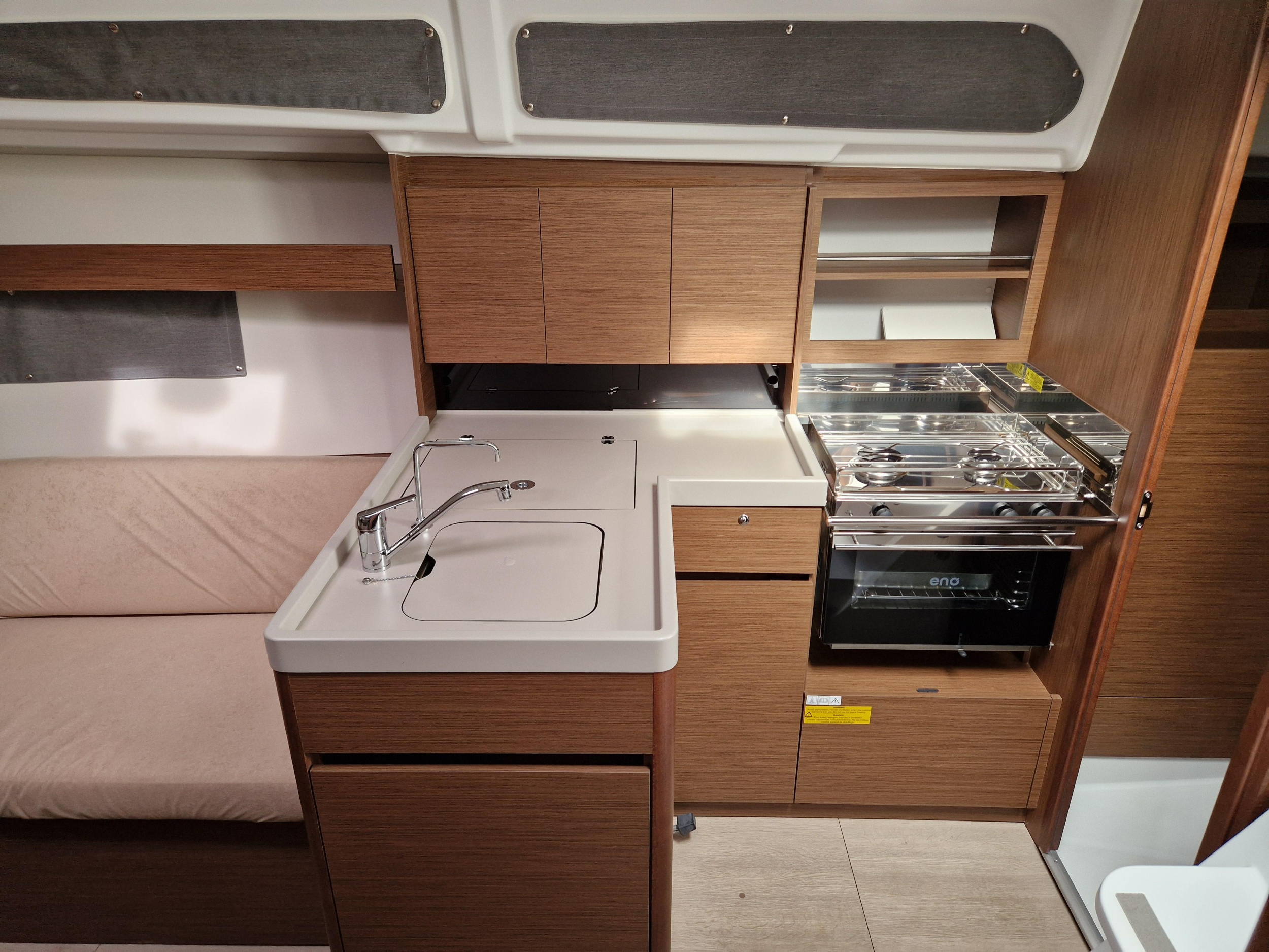 Oceanis 34.1 — photo 12