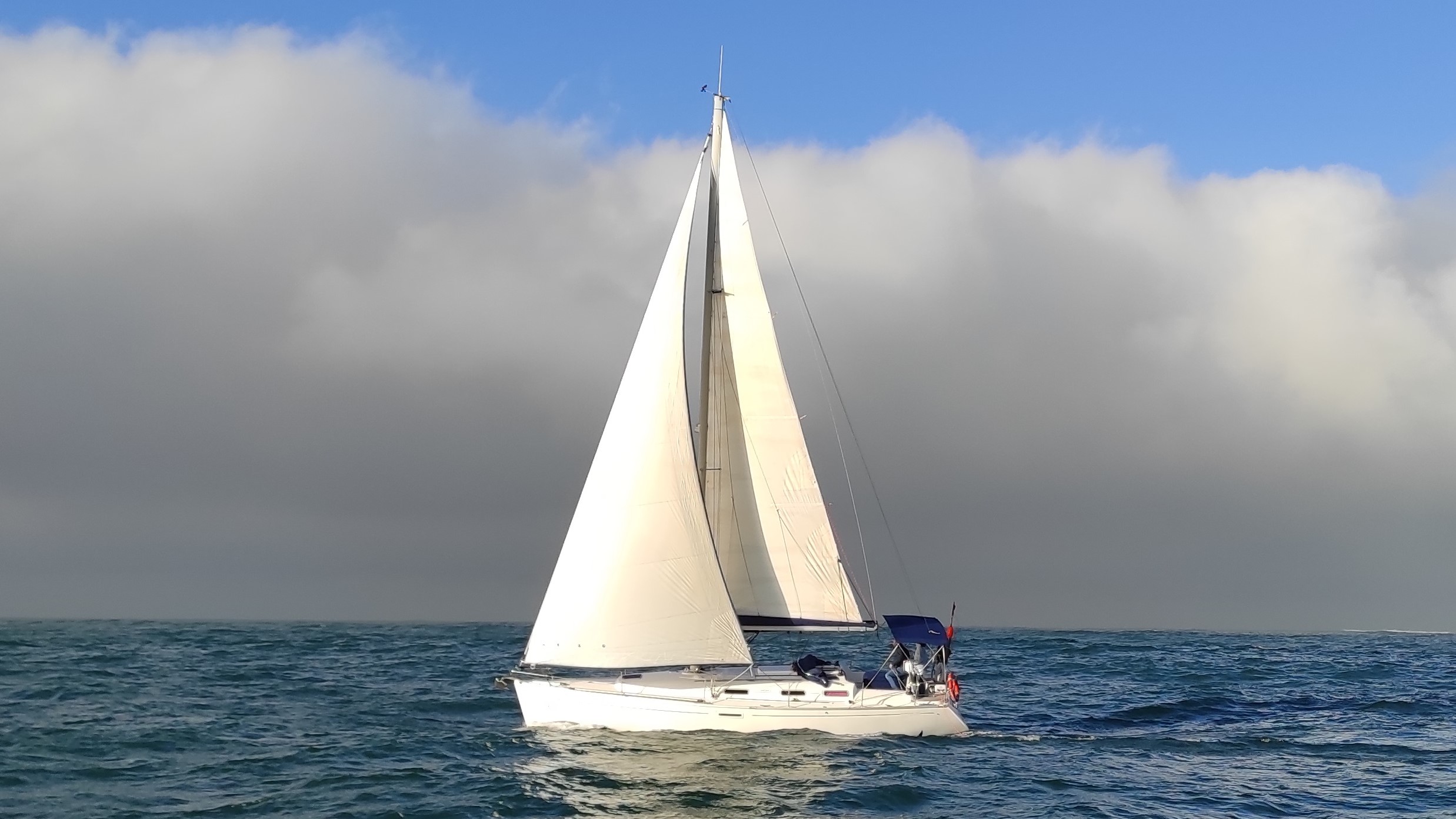 Dufour 385 Grand Large — photo 15