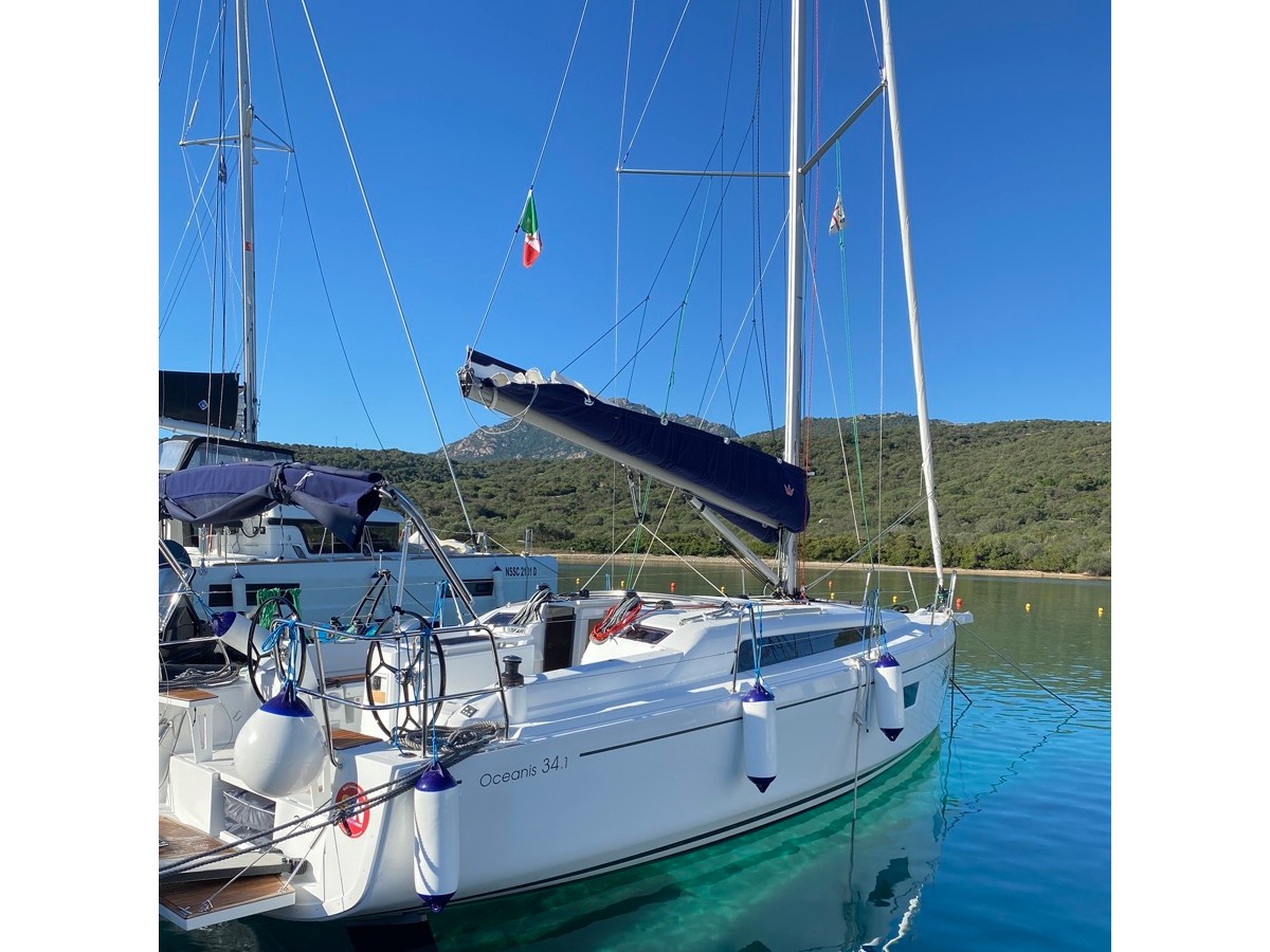 Oceanis 34.1 — photo 1