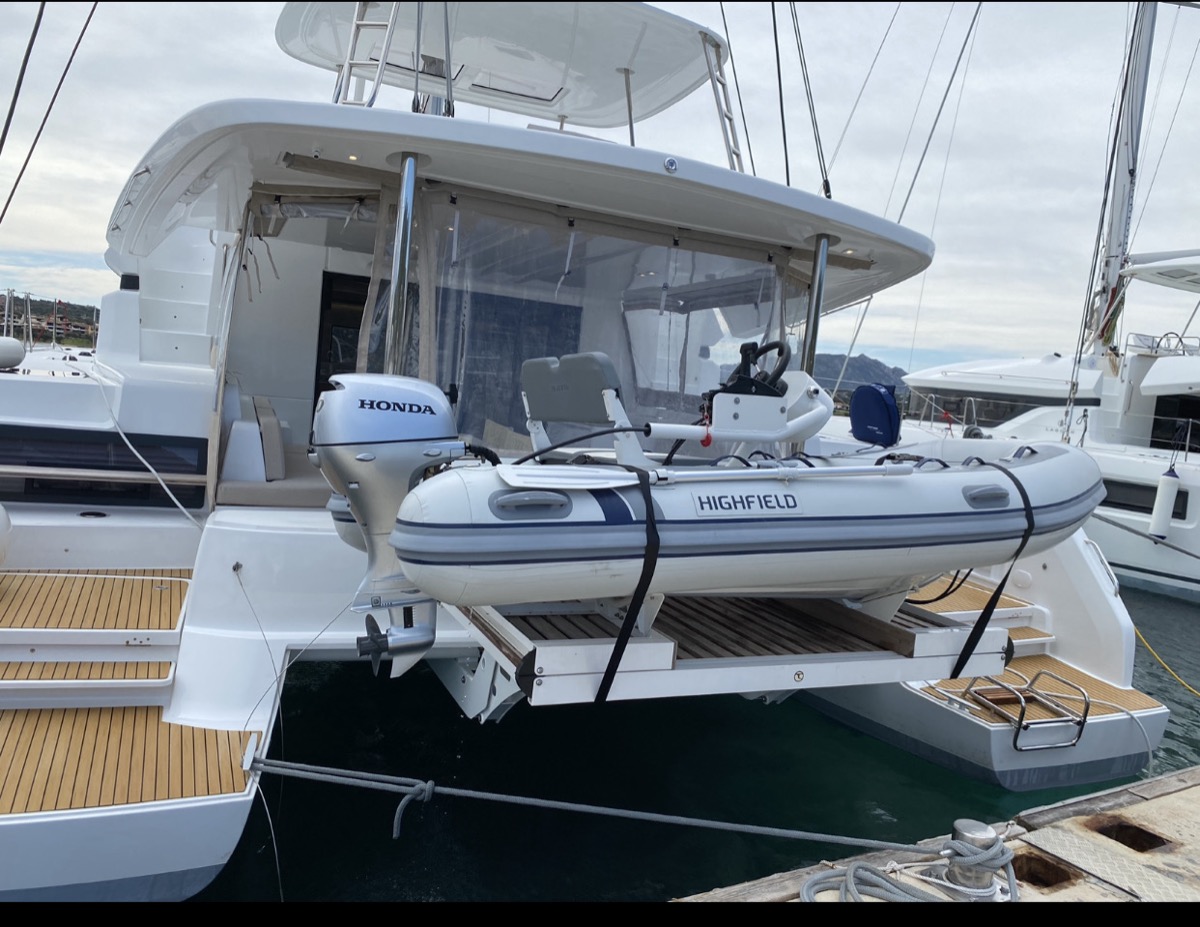 Lagoon 50 — photo 9