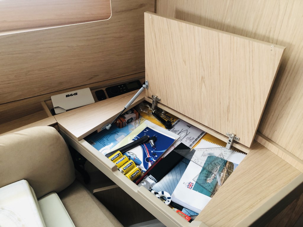 Oceanis 41.1 performance — photo 10