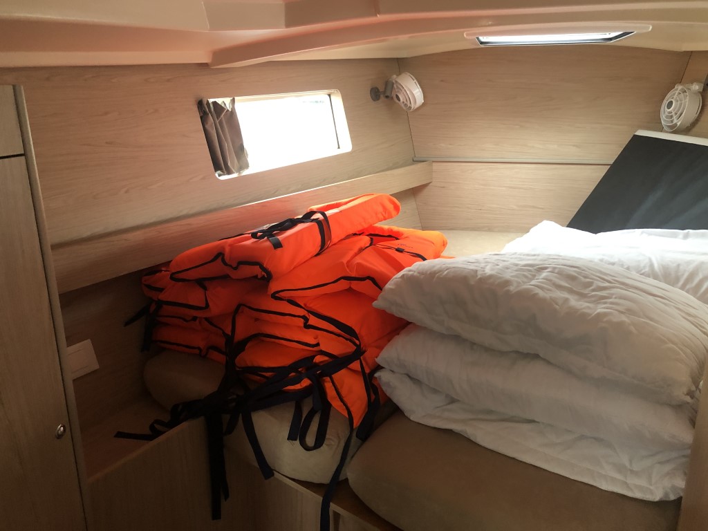 Oceanis 41.1 performance — photo 14