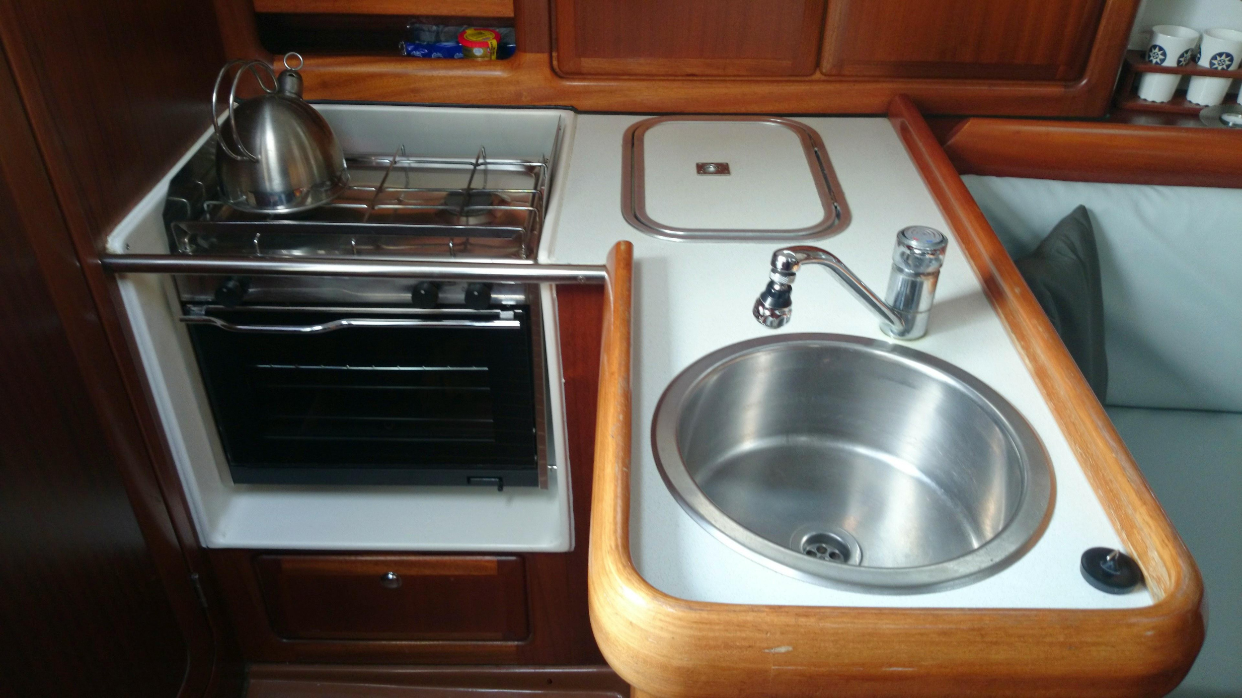 Bavaria 32 Holiday — photo 2
