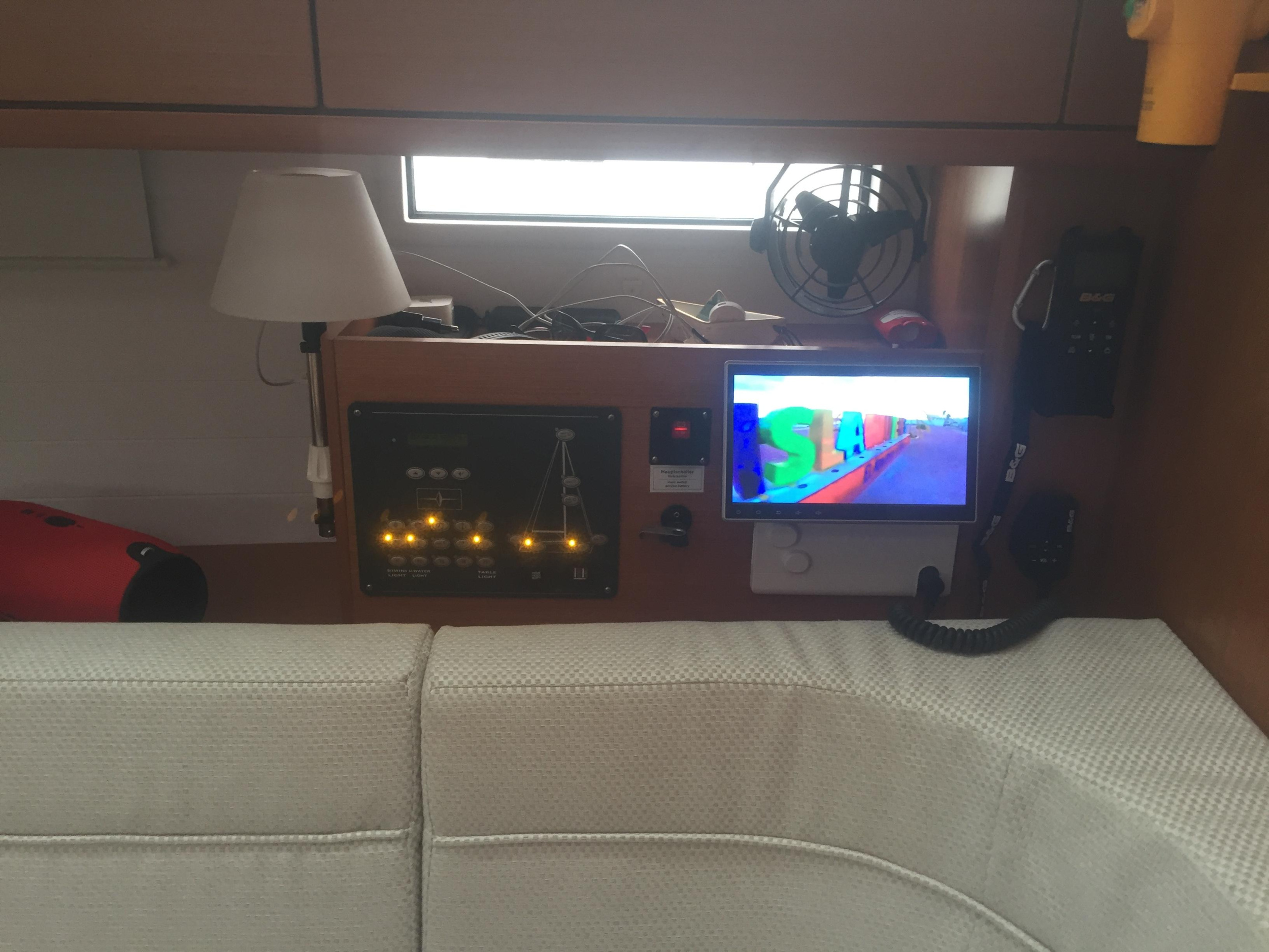 Bavaria 46 Cruiser — photo 9