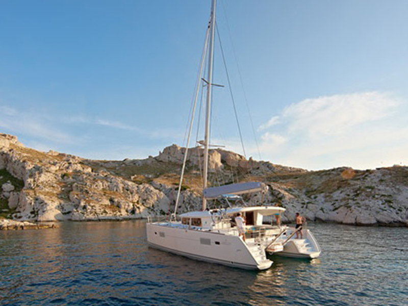 Lagoon 400 S2 — photo 1