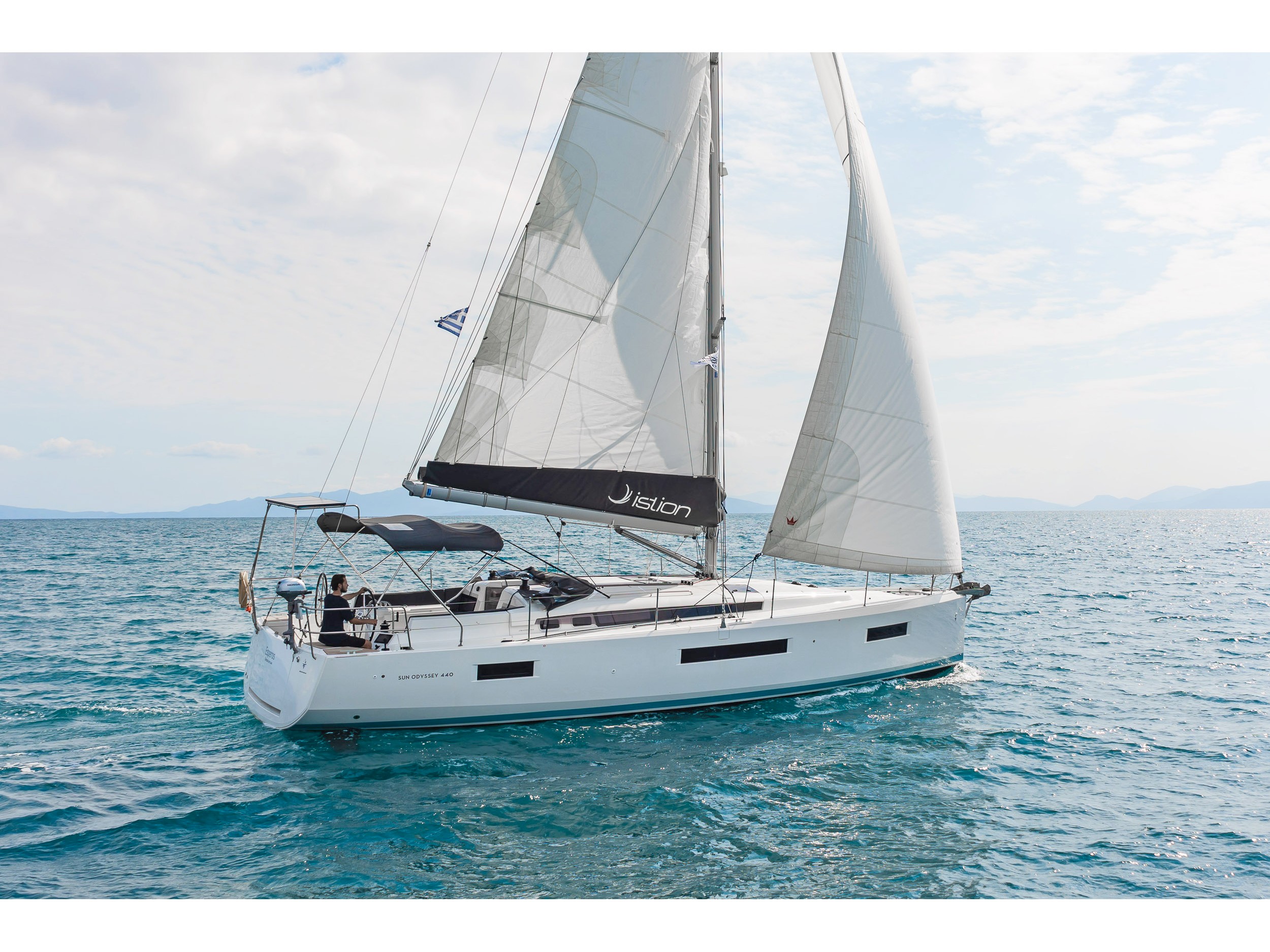 Sun Odyssey 440 — photo 1