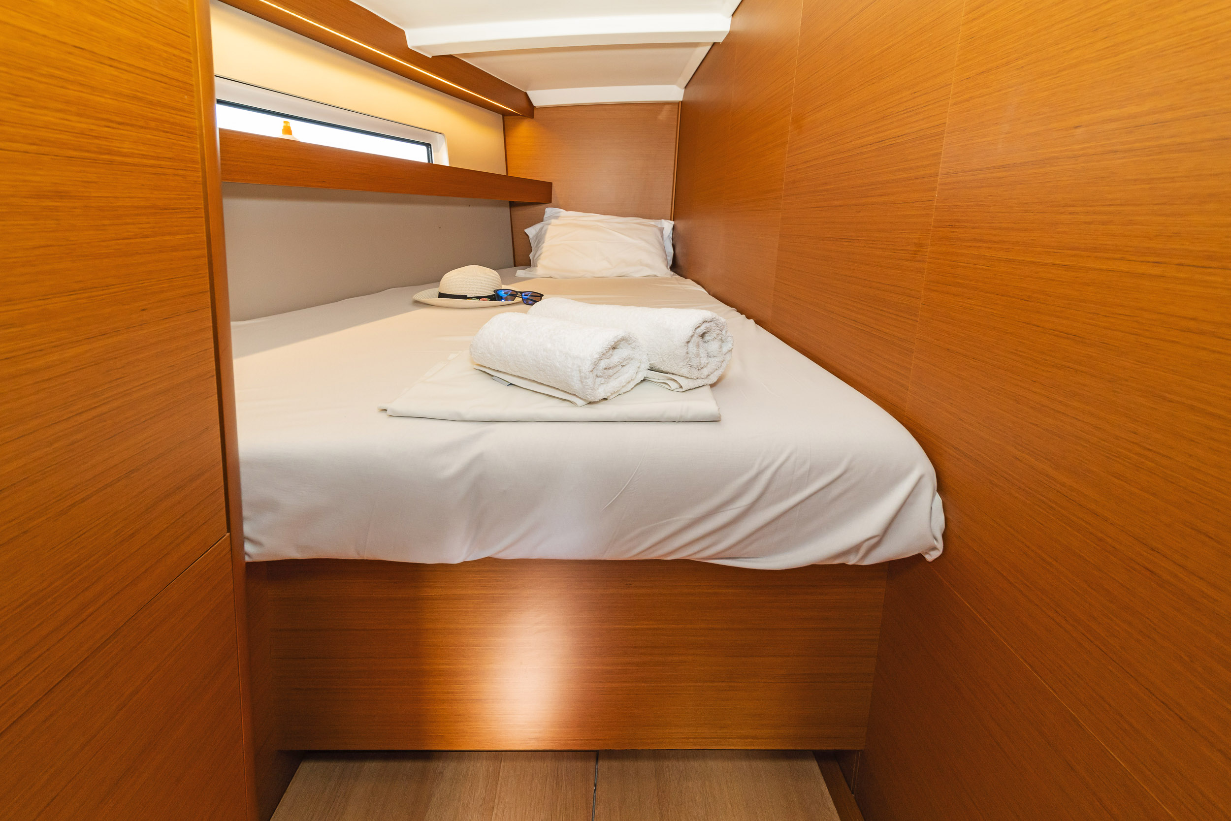 Sun Odyssey 440 — photo 14