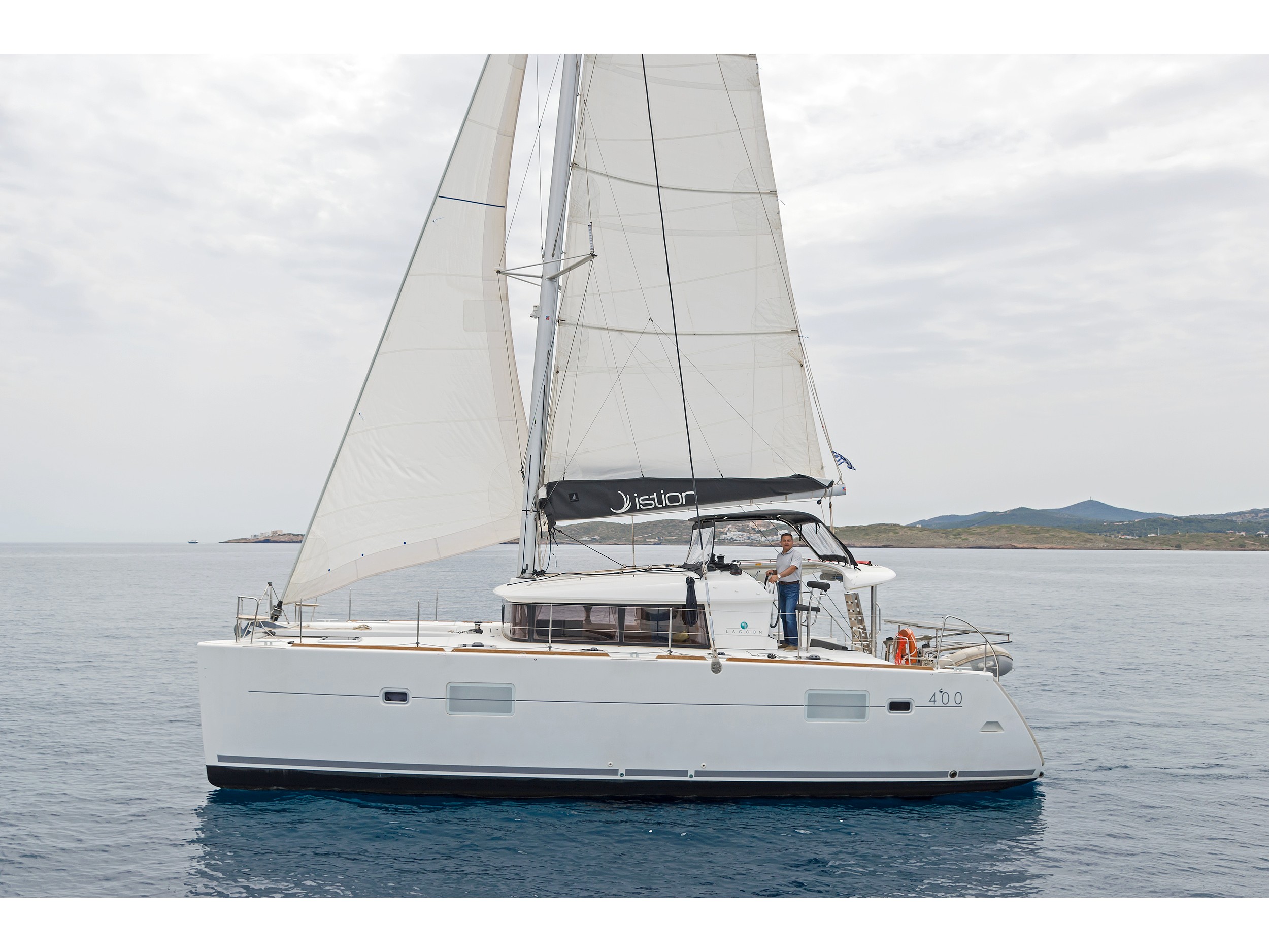 Lagoon 400S2 — photo 1