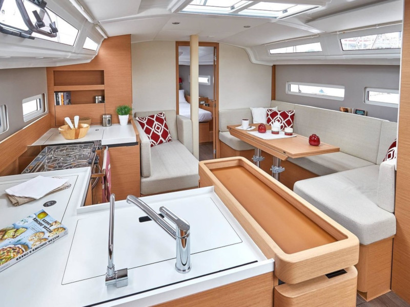 Sun Odyssey 410 — photo 11