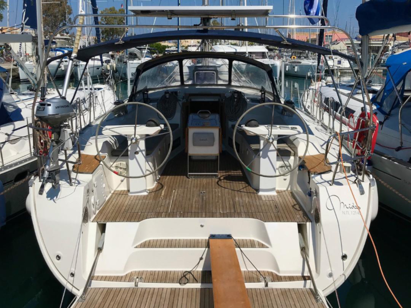 Bavaria 45 Cruiser — photo 9