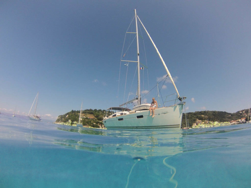 Sun Odyssey 42DS — photo 22