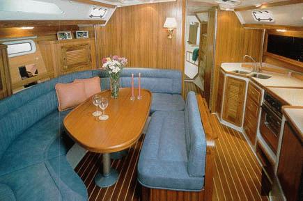 Catalina 42 — photo 6