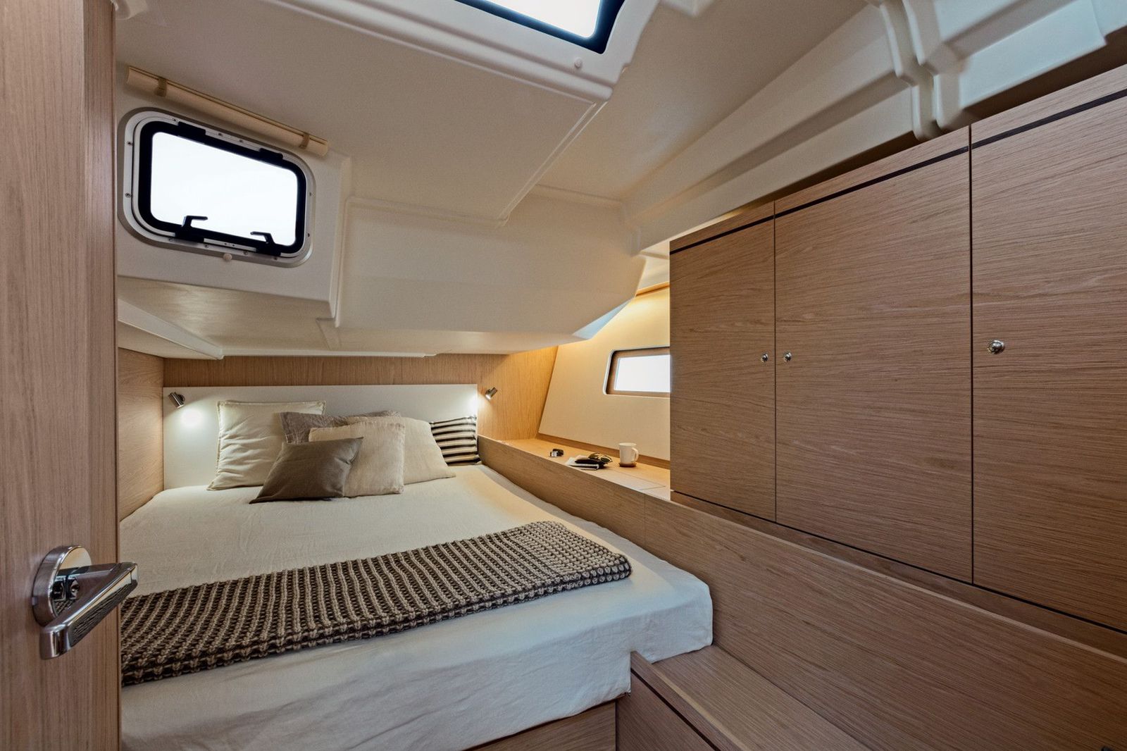 Oceanis 51.1 — photo 12