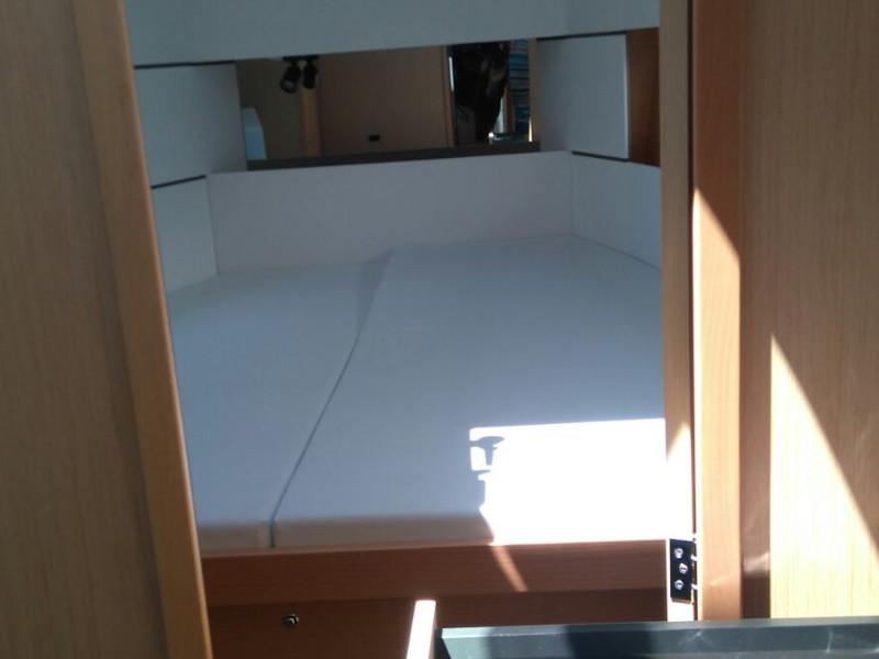 Oceanis 38 — photo 10