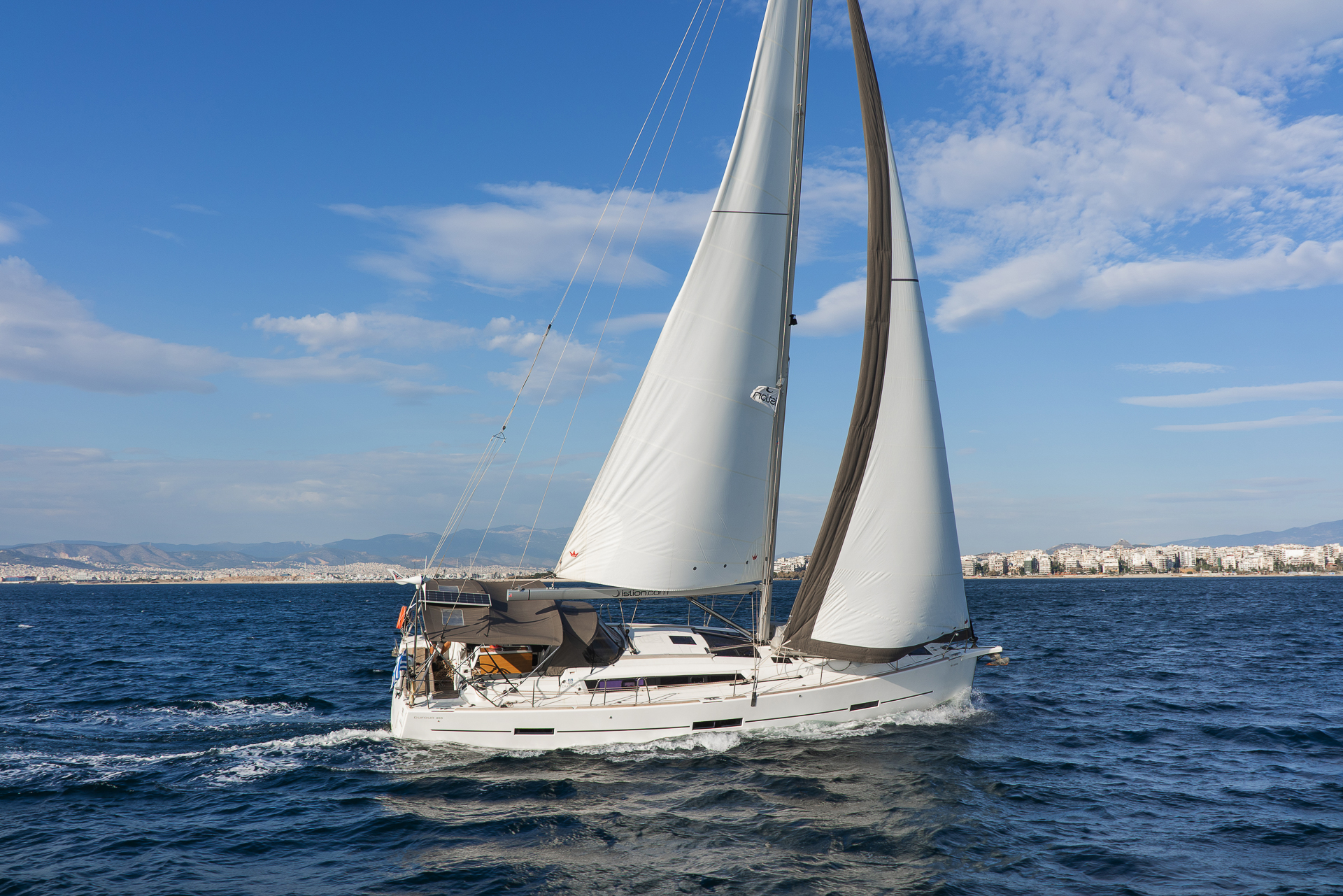 Dufour 460 Grand Large — photo 10