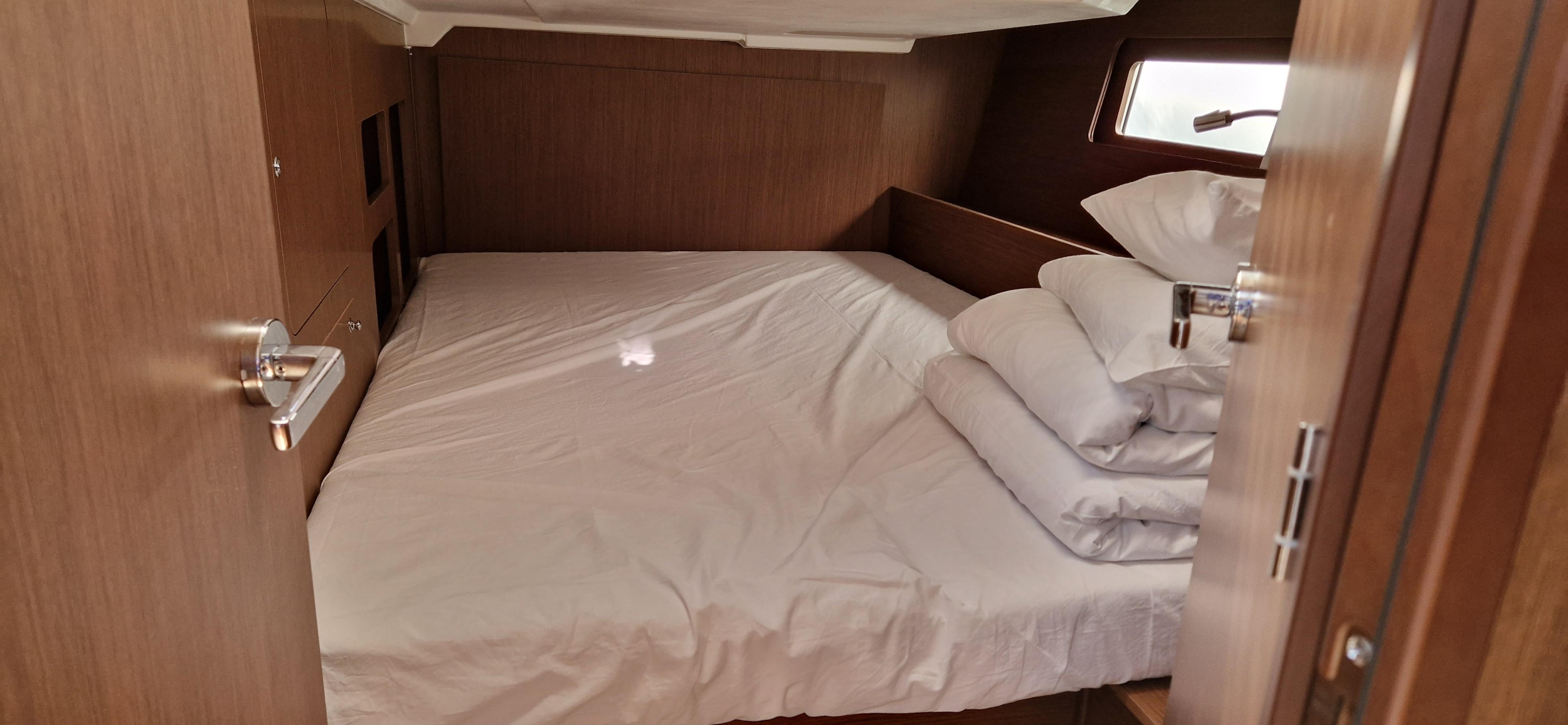 Oceanis 46.1 — photo 14