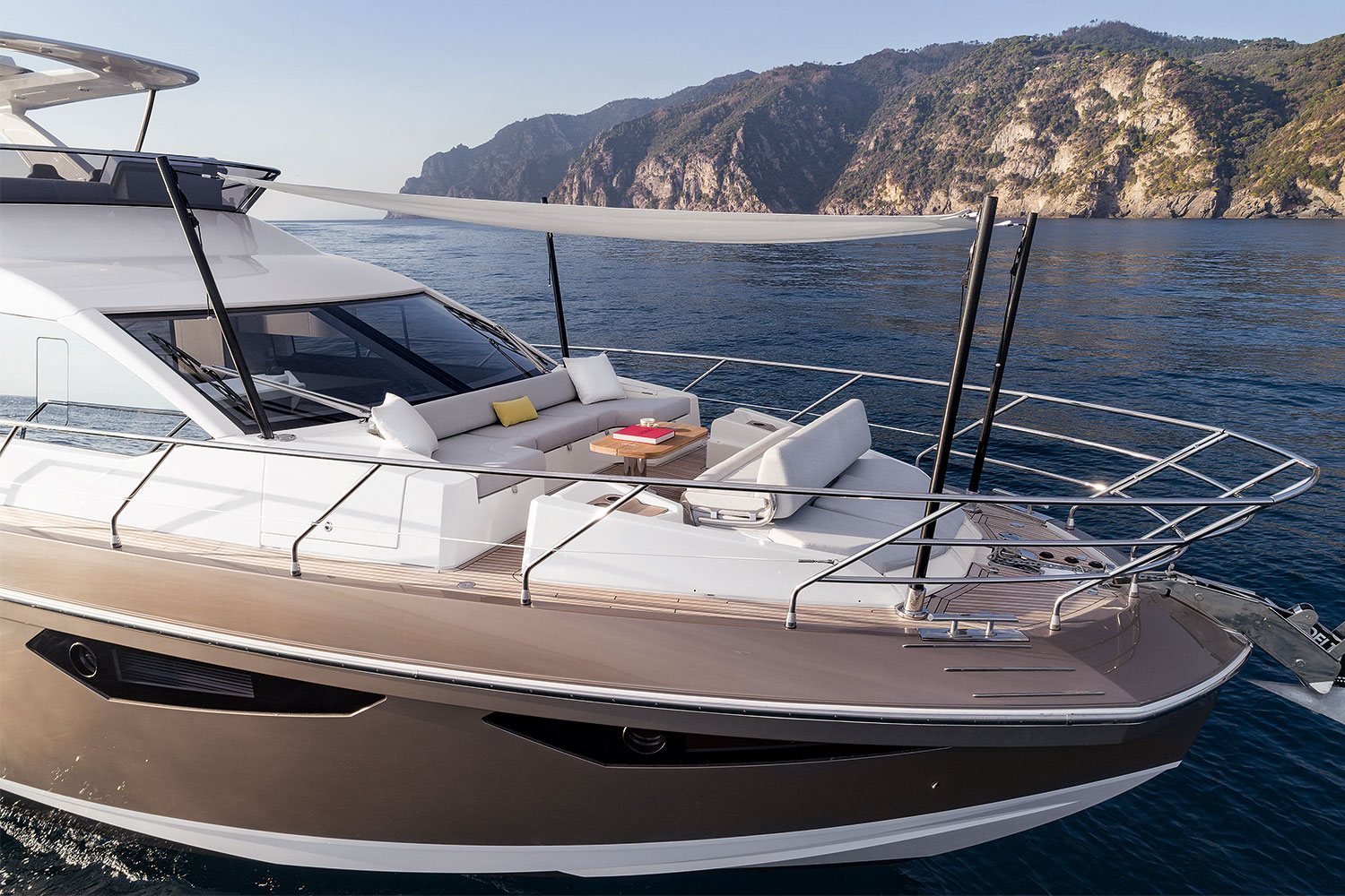 Azimut 60 — photo 11