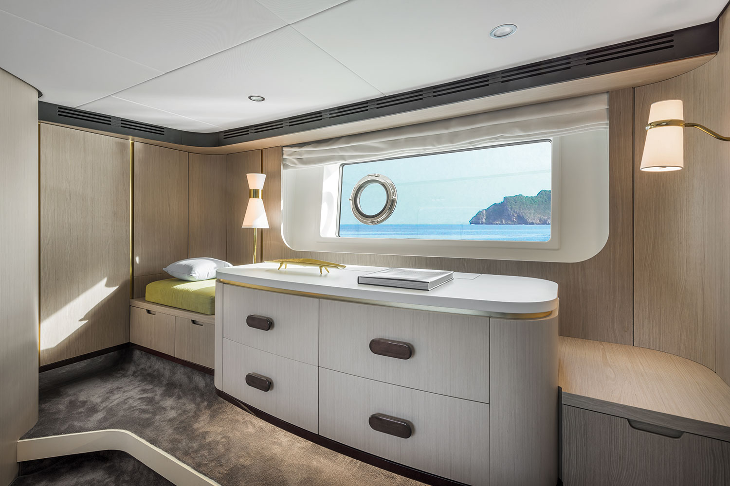 Azimut 60 — photo 15