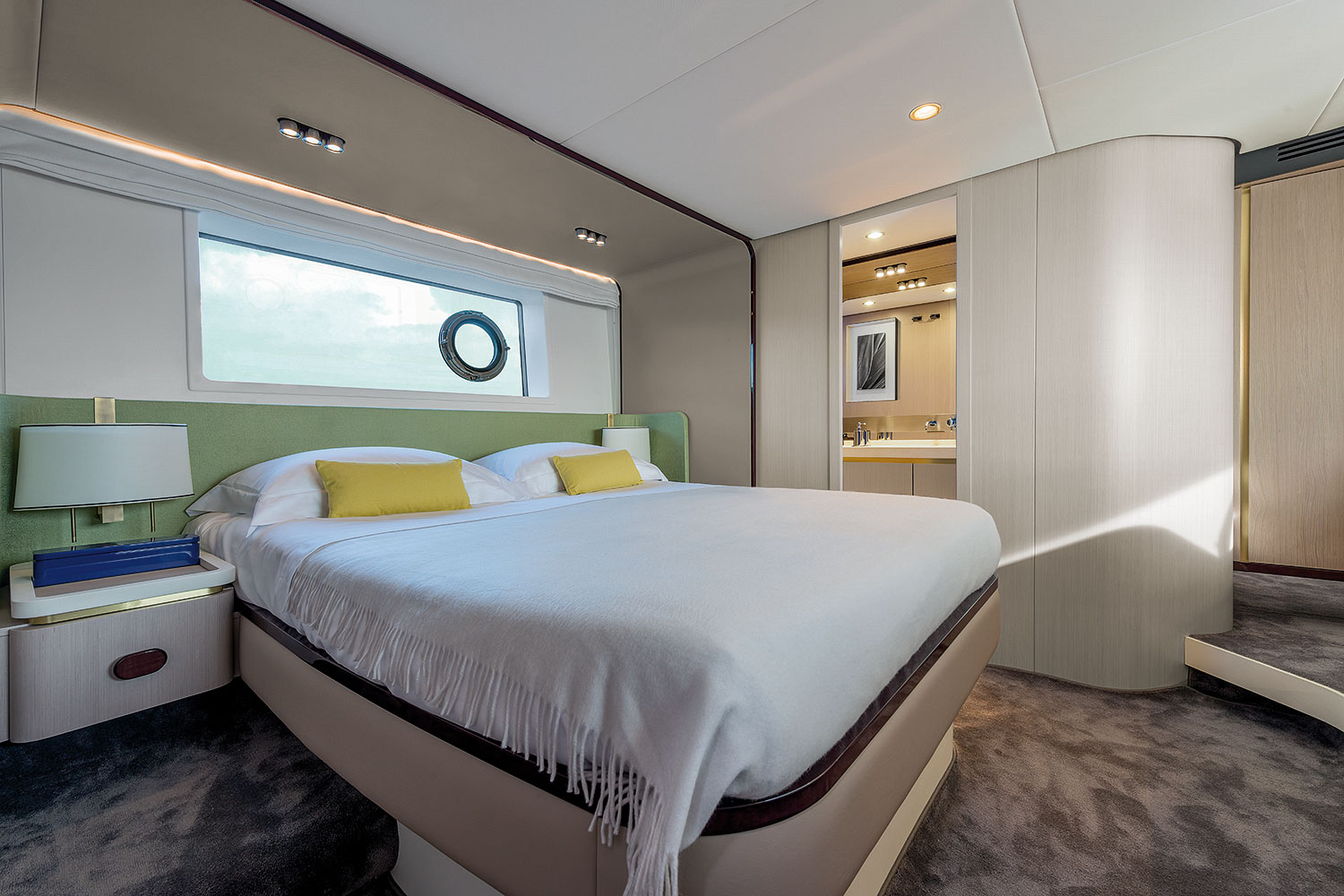 Azimut 60 — photo 18