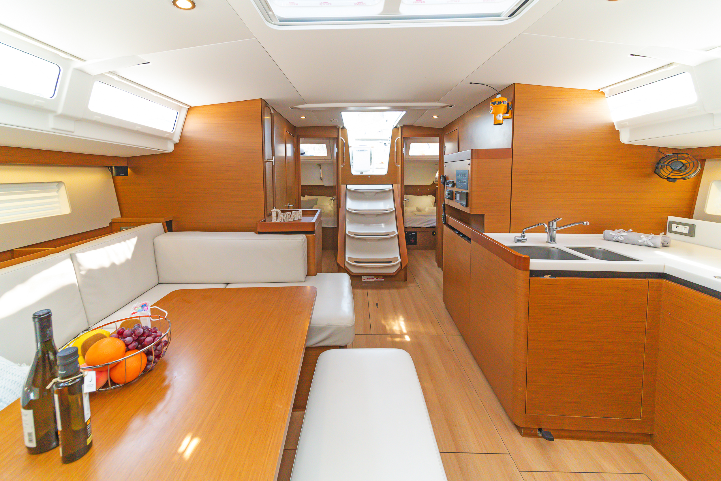 Sun Odyssey 490 — photo 26