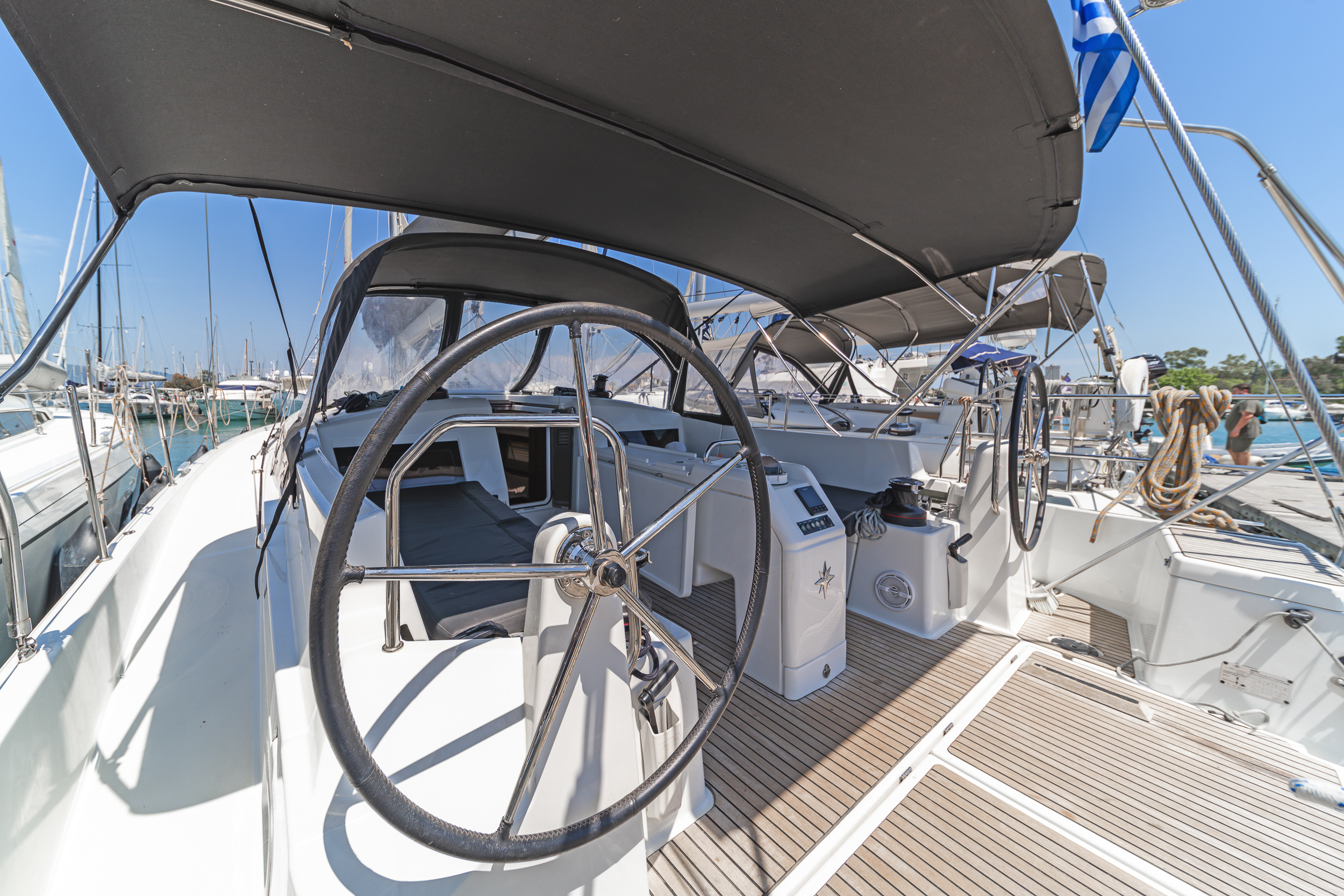 Sun Odyssey 490 — photo 23