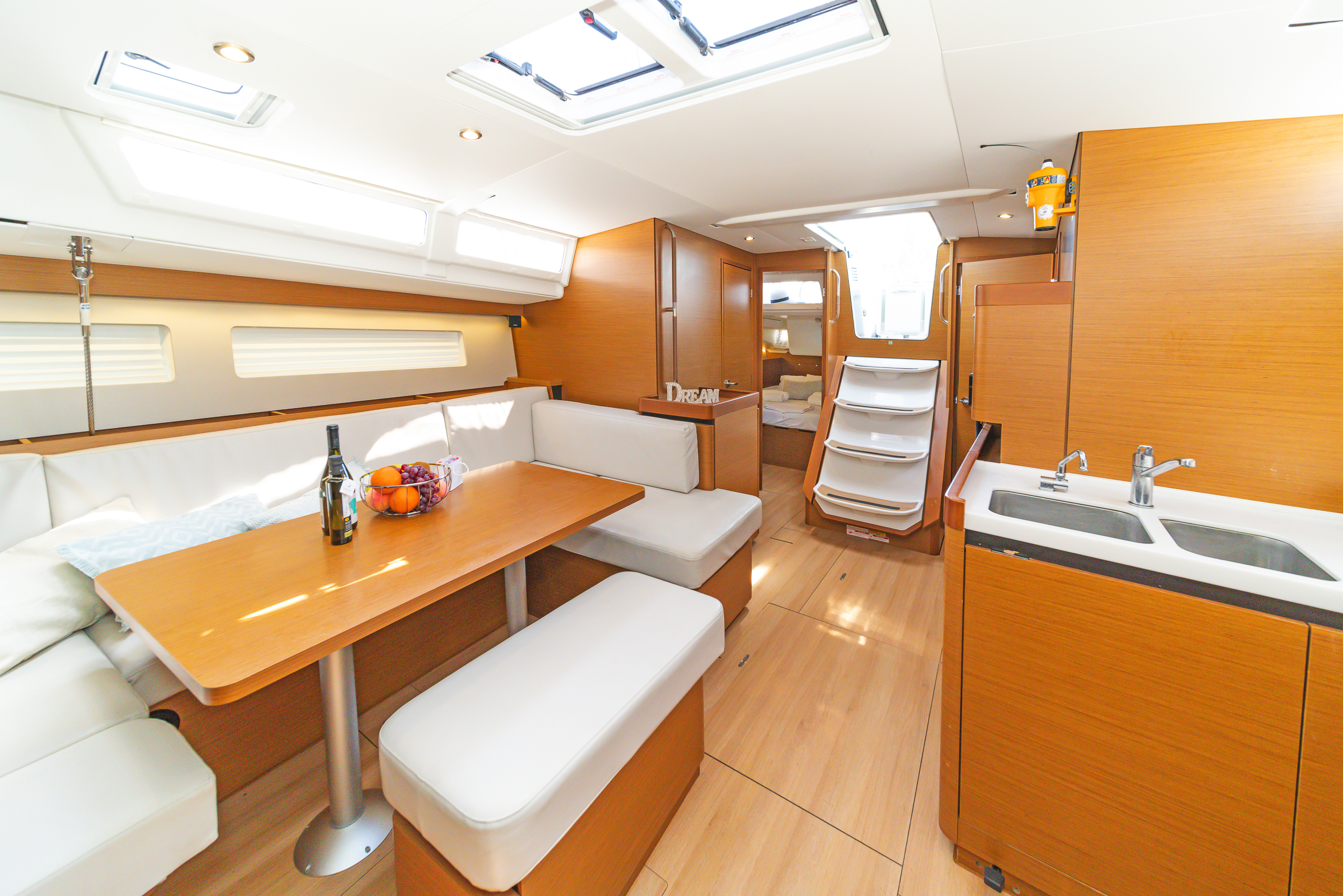 Sun Odyssey 490 — photo 25