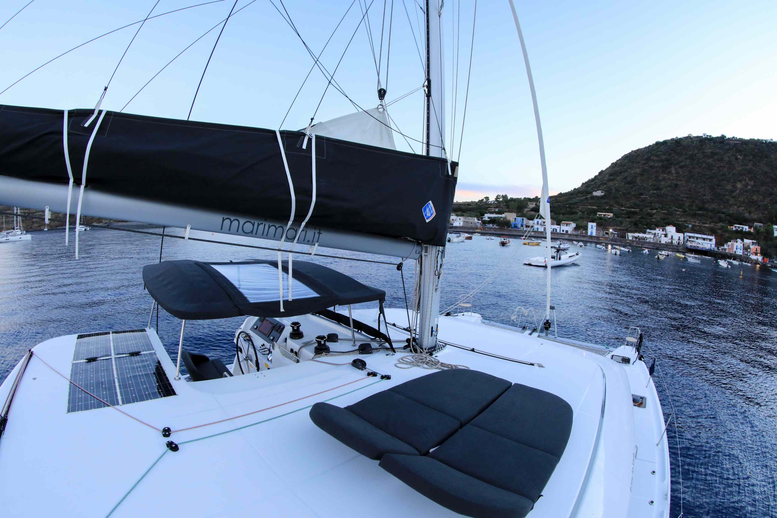 Lagoon 42 "Easy to love" — photo 7