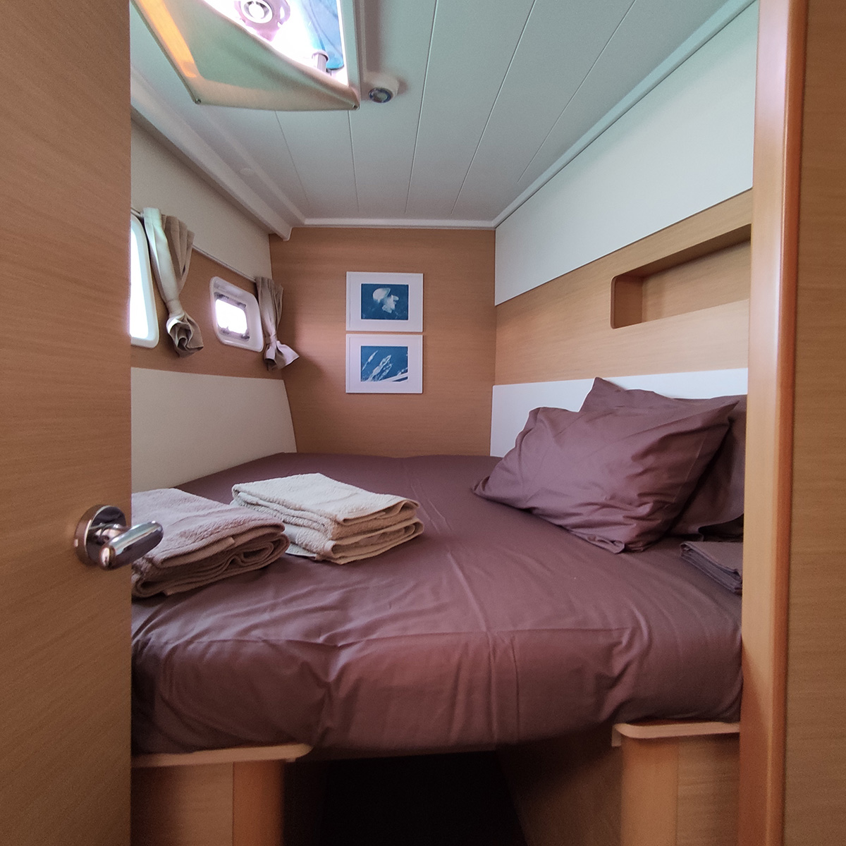 Lagoon 400 — photo 7