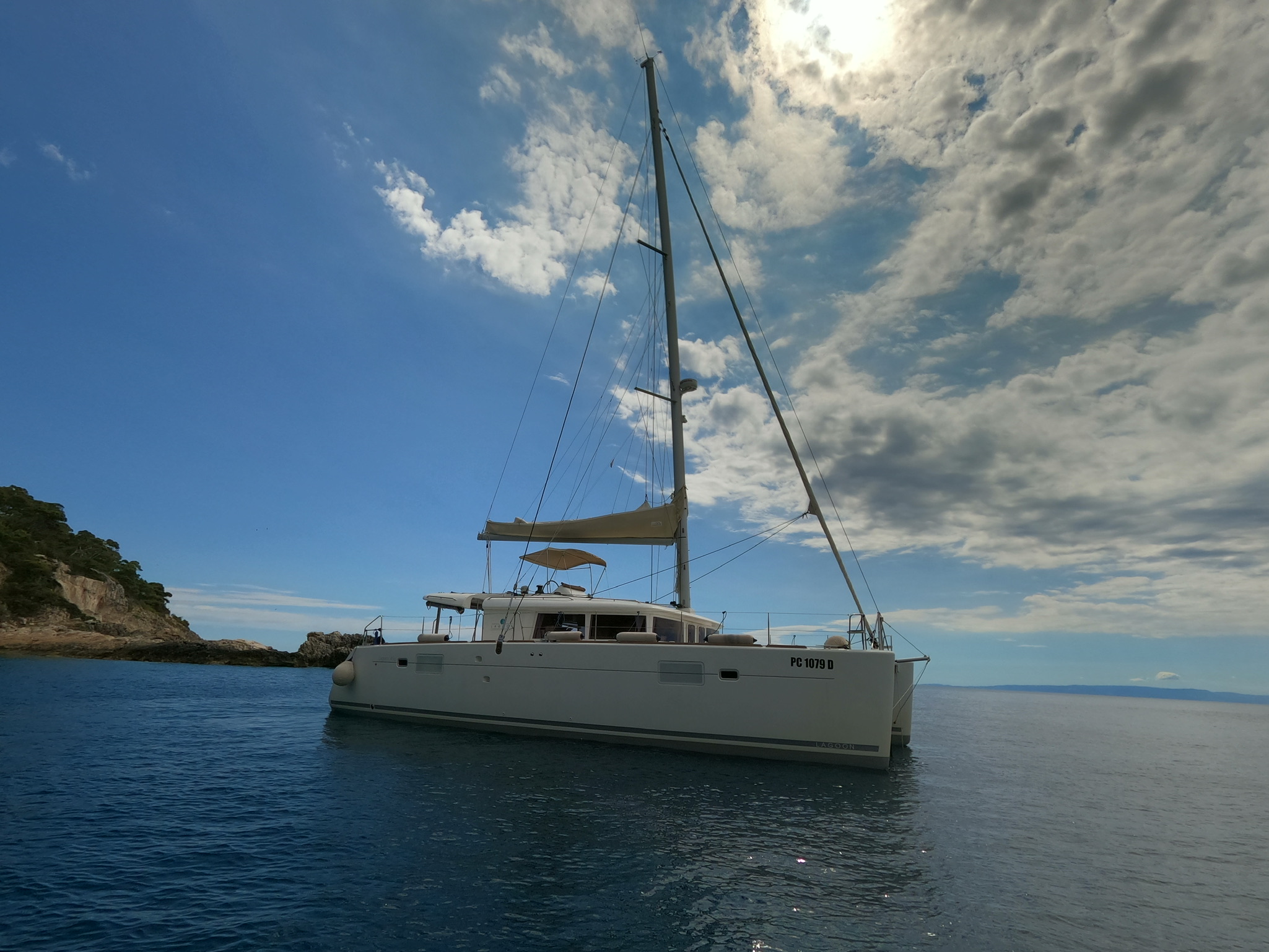 Lagoon 450 Flybridge — photo 12
