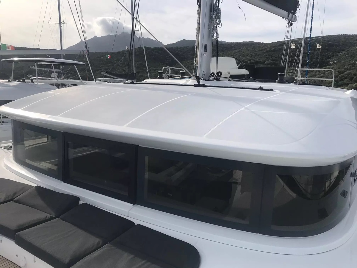 Lagoon 50 — photo 25
