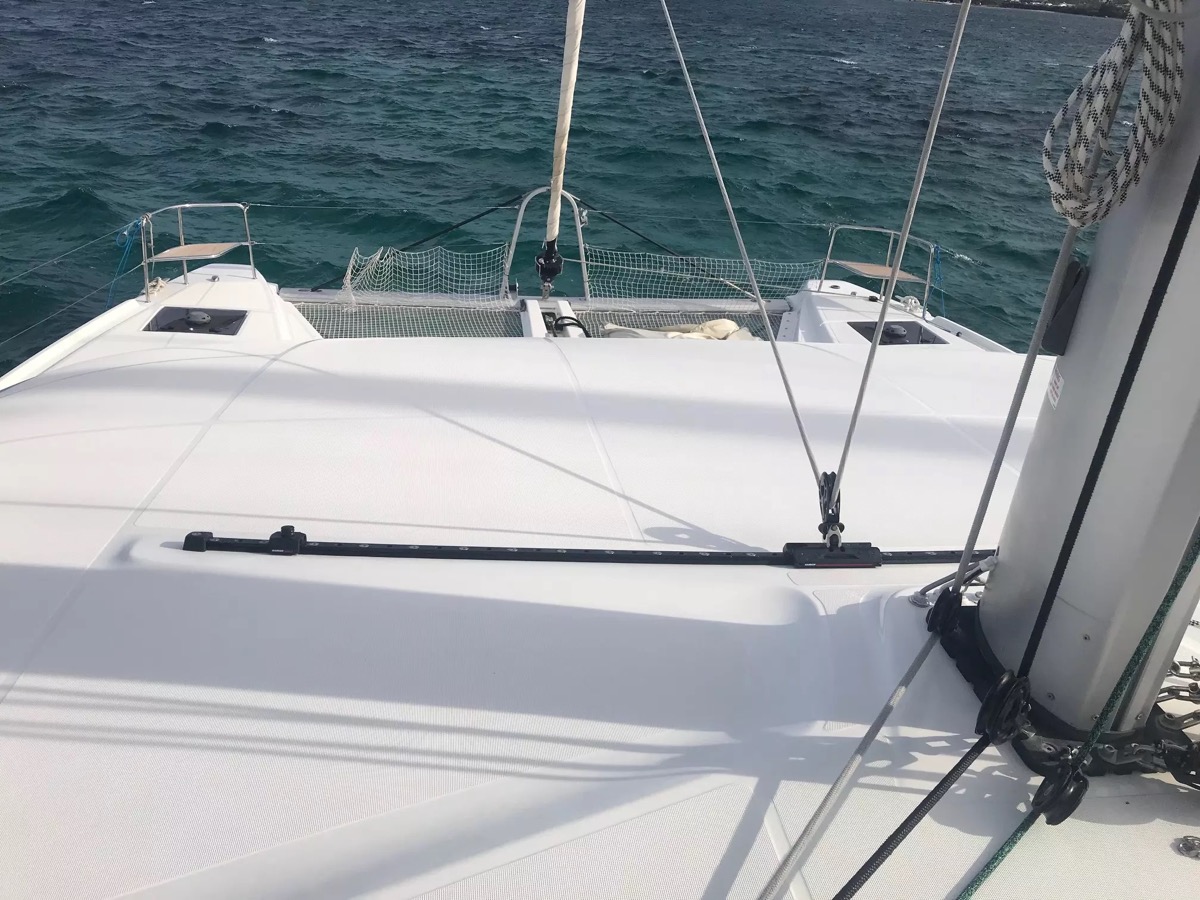 Lagoon 50 — photo 19