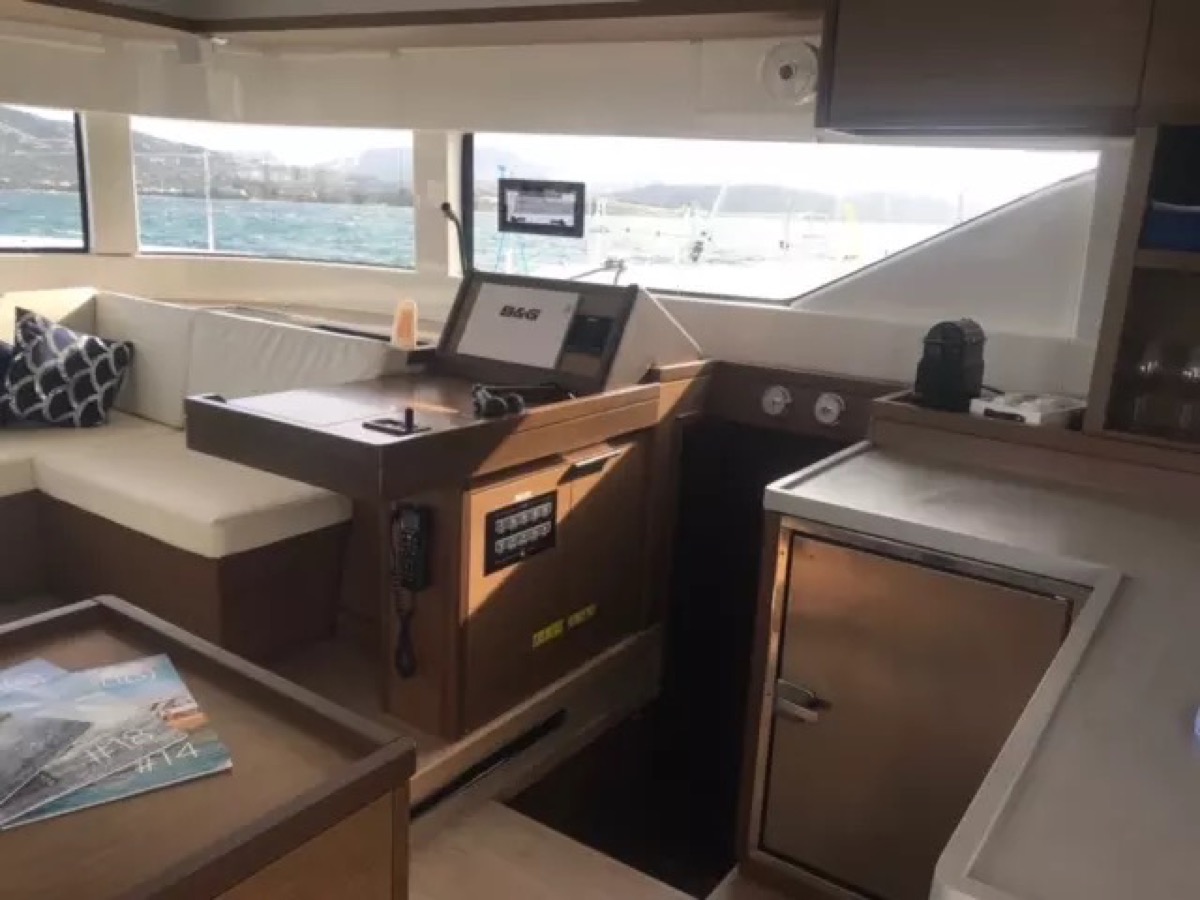 Lagoon 50 — photo 15
