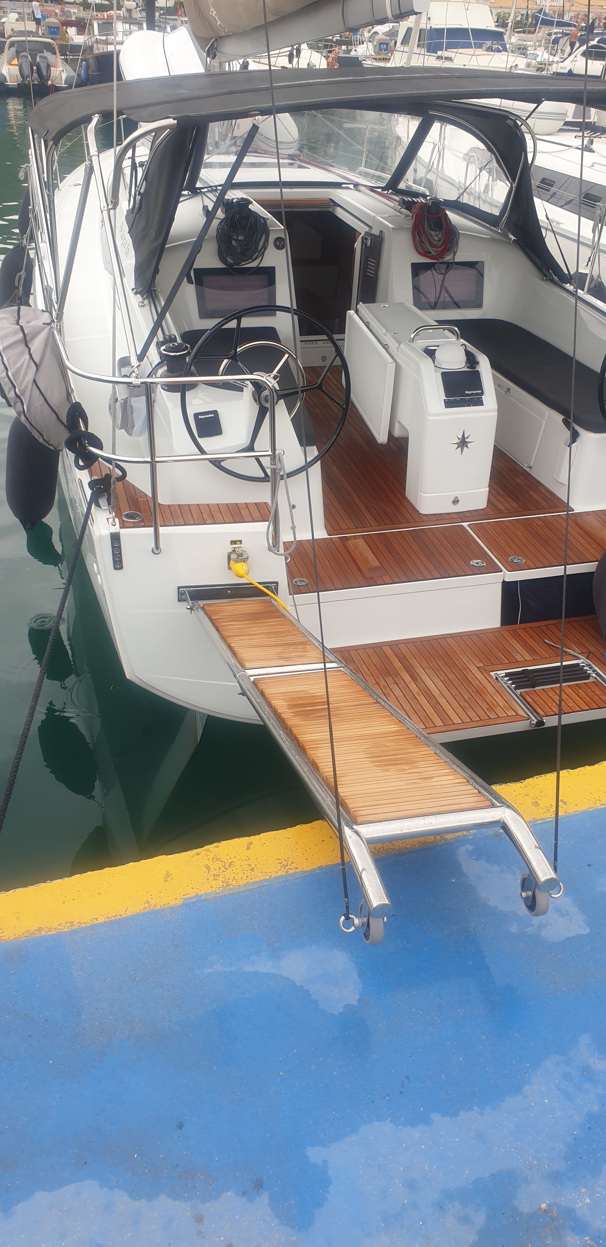 Sun Odyssey 410 Performance - New sail — photo 4