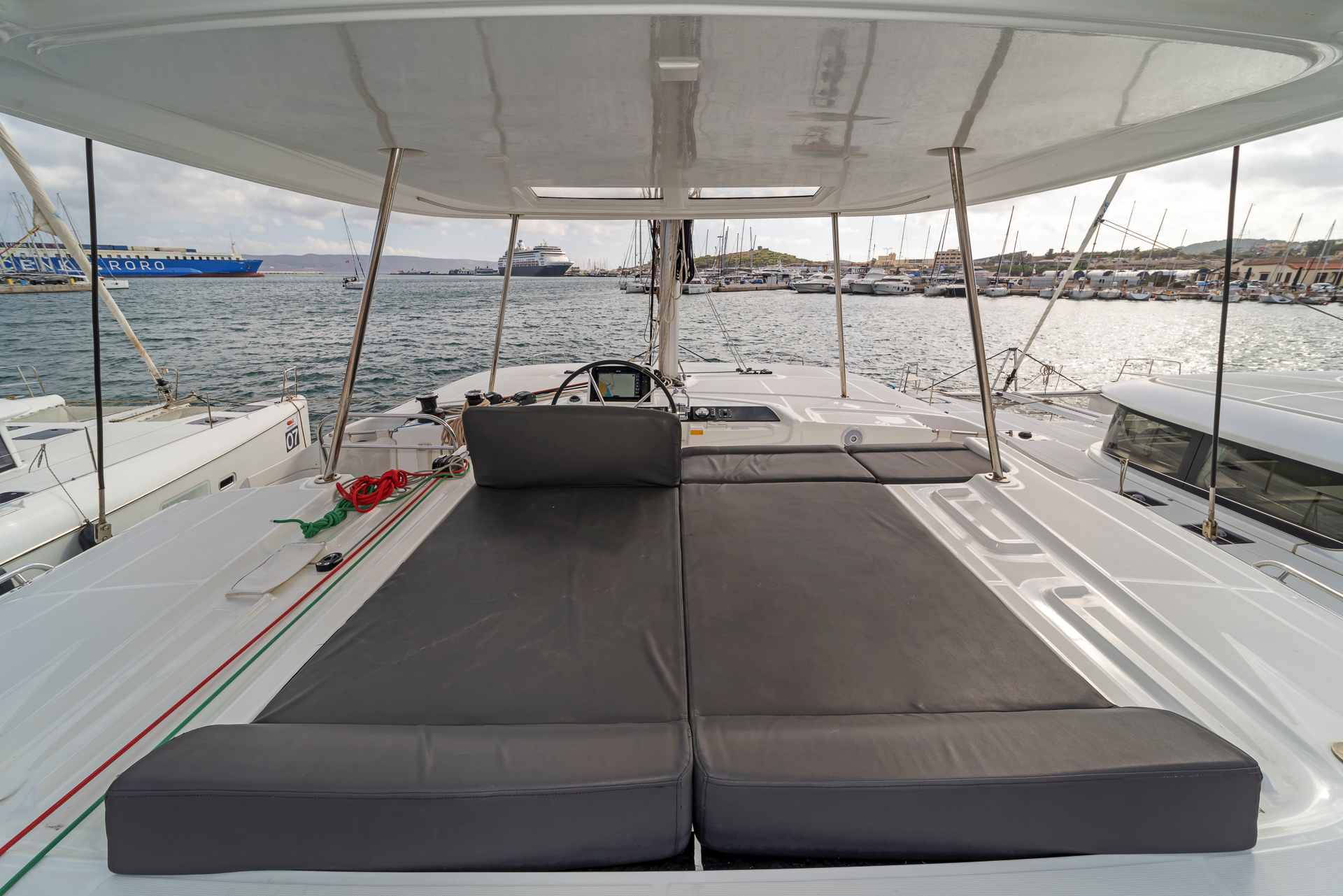 Lagoon 46 & GEN & WM — photo 20