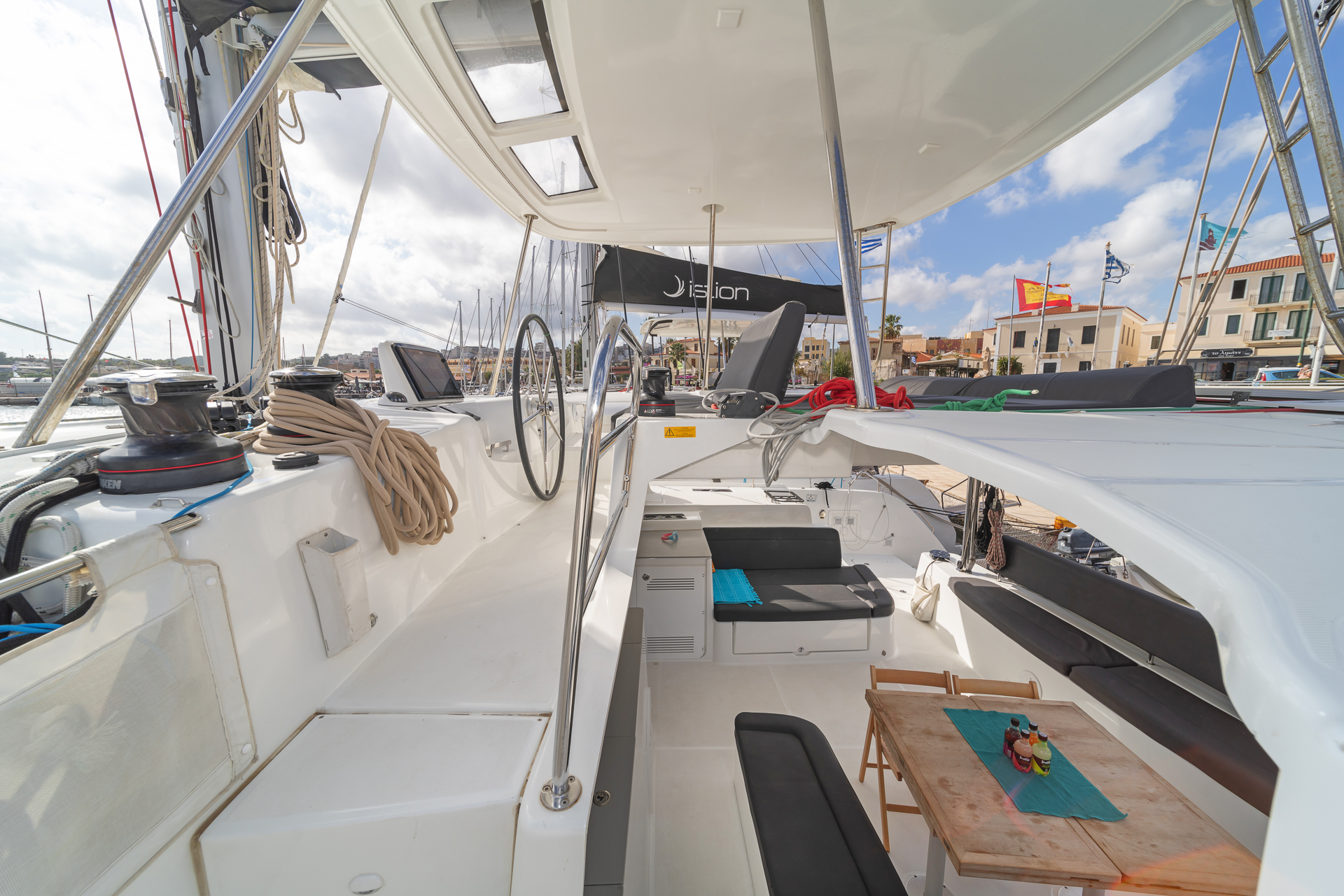 Lagoon 46 & GEN & WM — photo 2