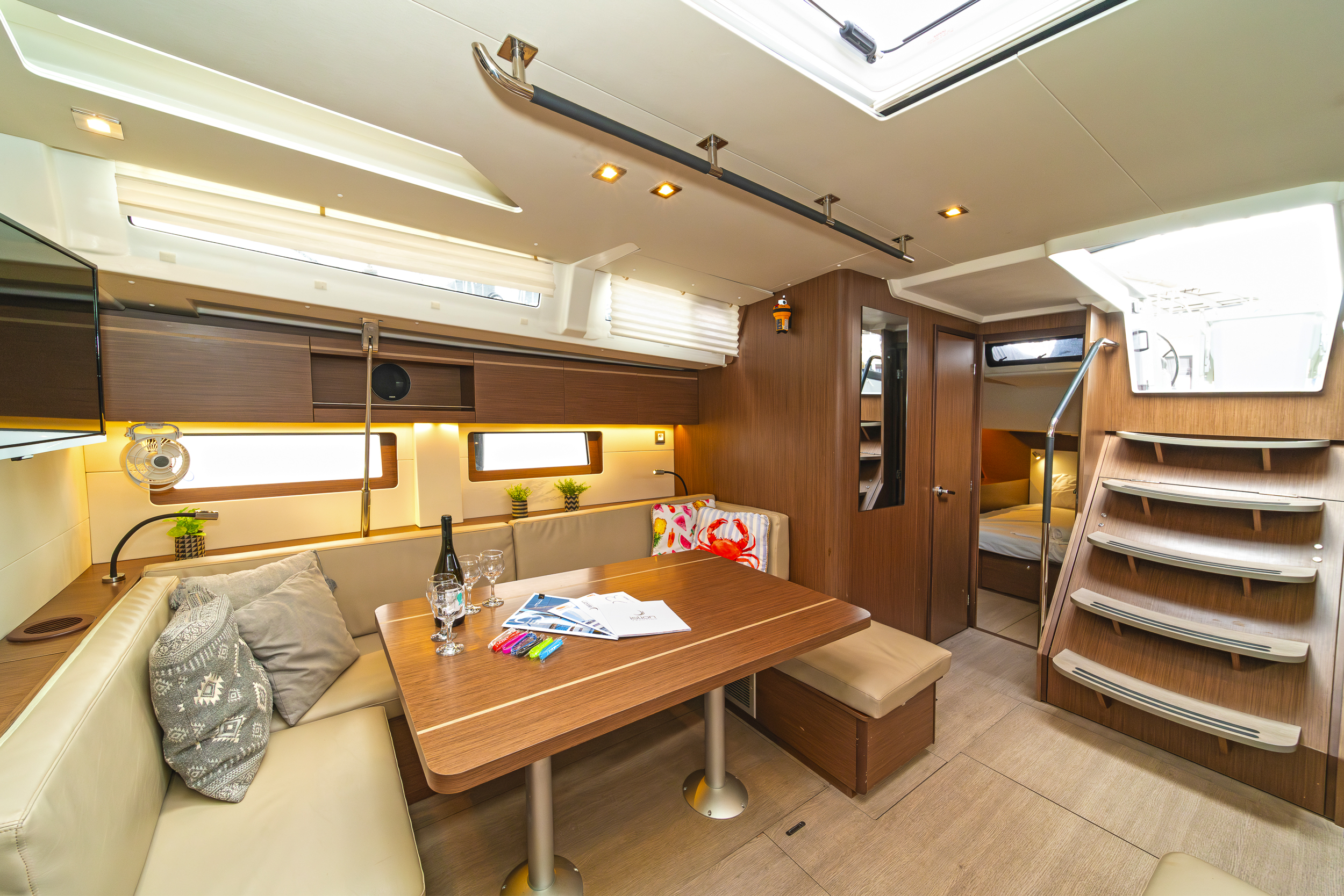Oceanis 51.1 (5+1 cab) & GEN — photo 34