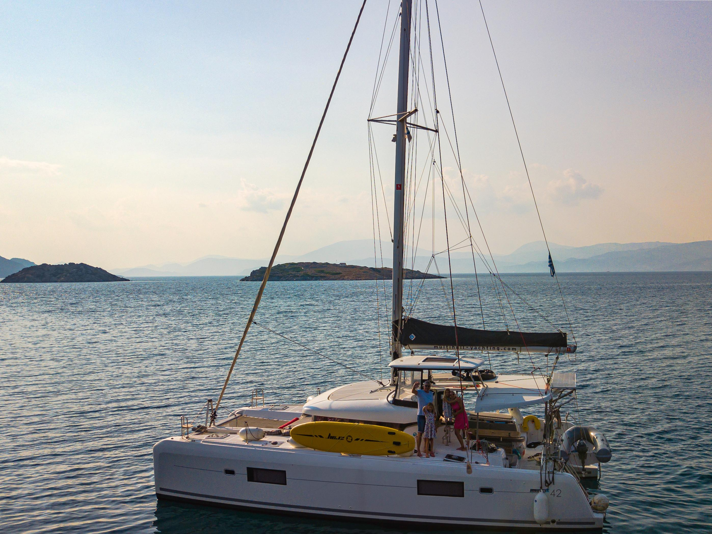 Lagoon 42 — photo 1