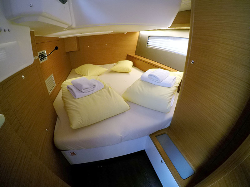 Dufour 44 — photo 4